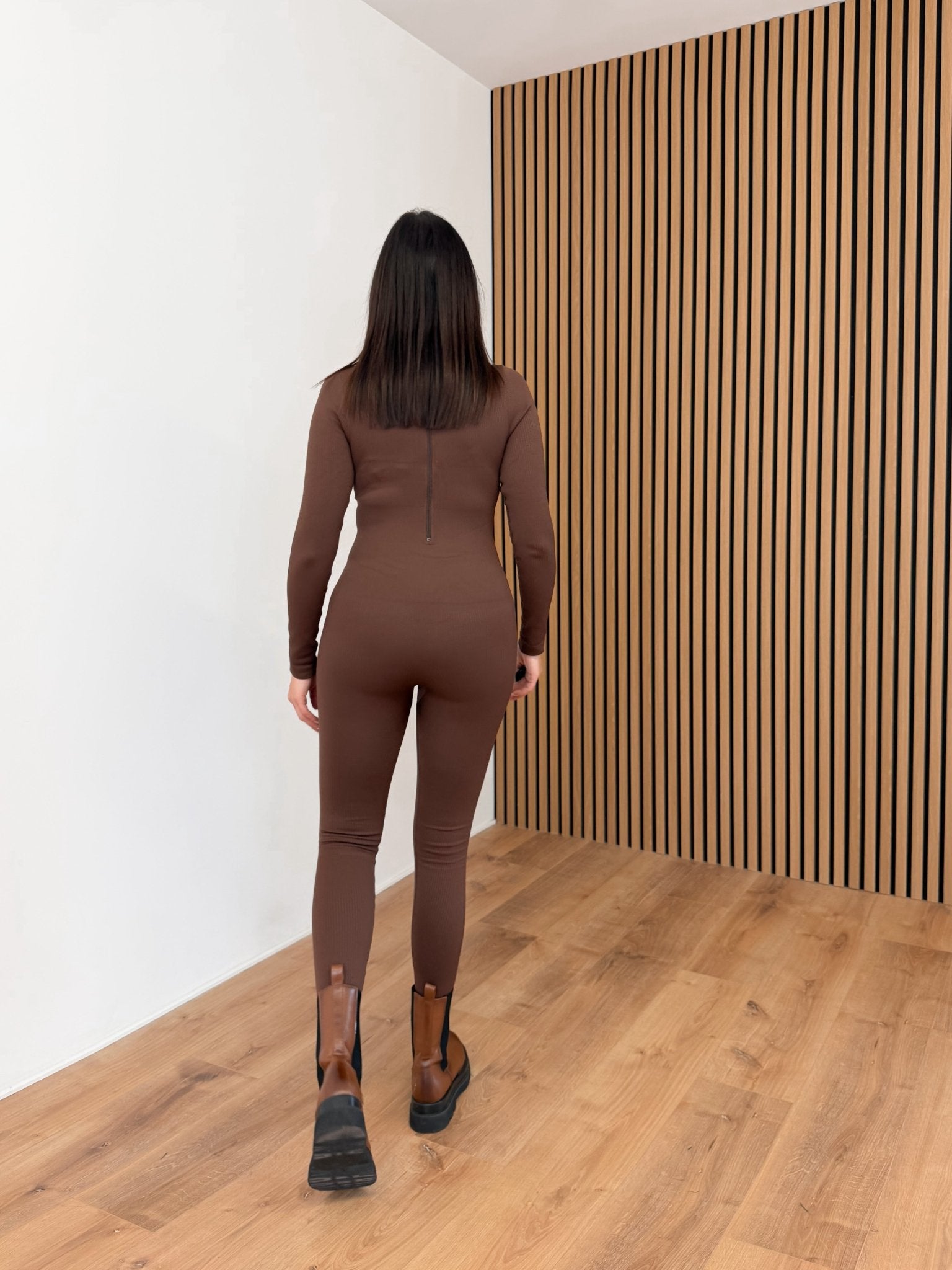 Tuta Contenitiva Sen - Marrone - SAINTH