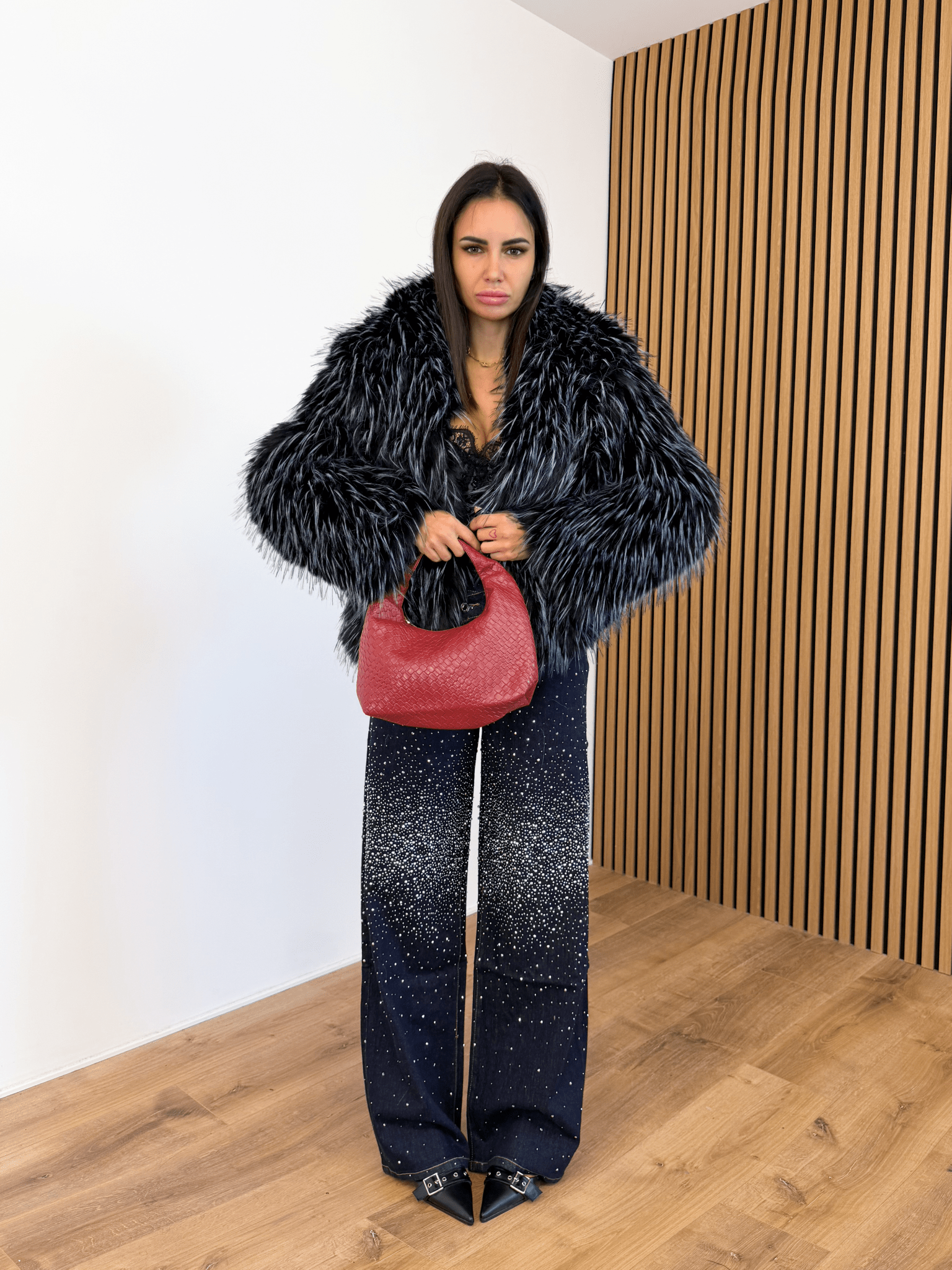 Pelliccia Crudelia - Nera - SAINTH