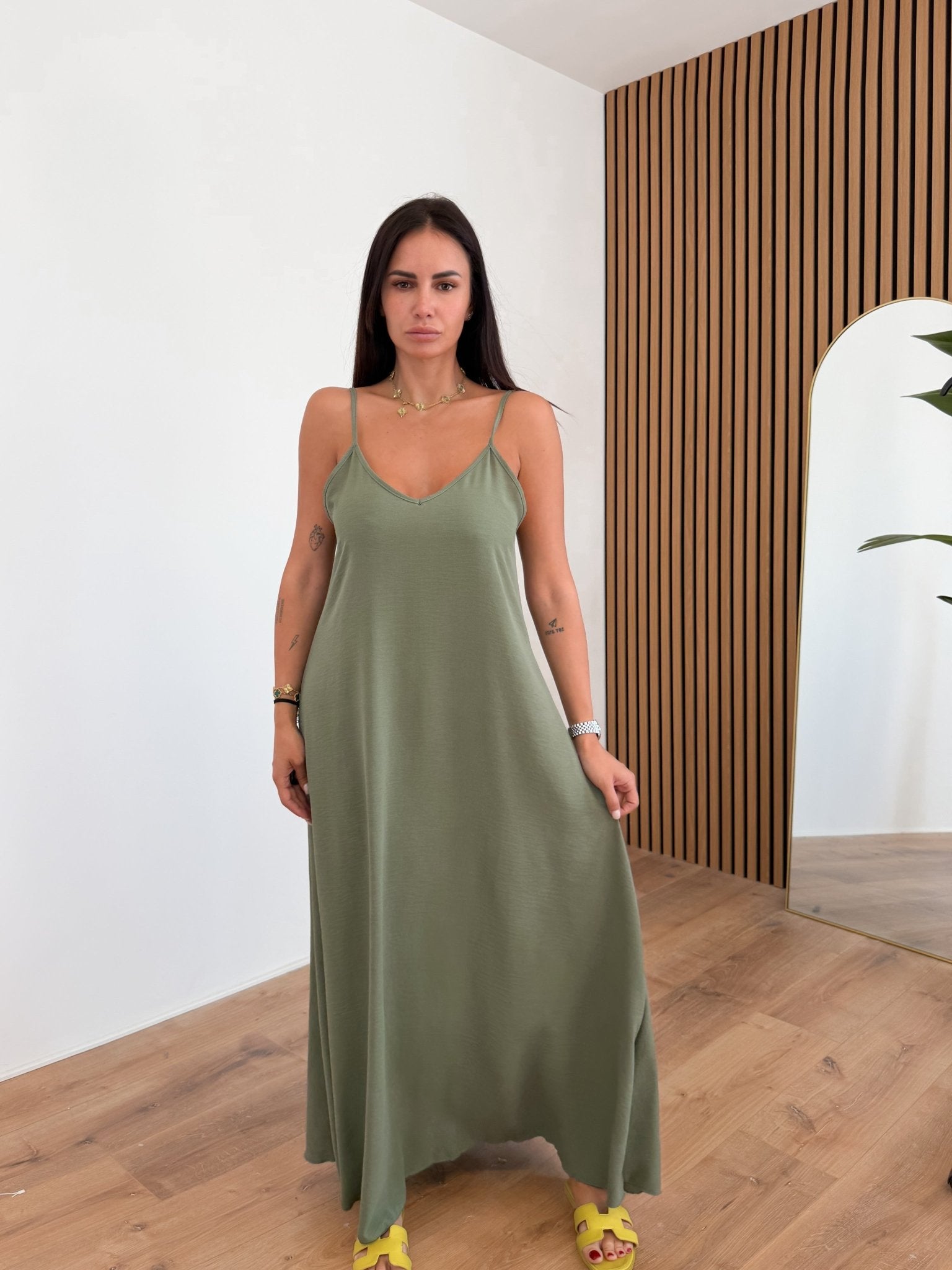 Abito Giorgina - Army Green - SAINTH