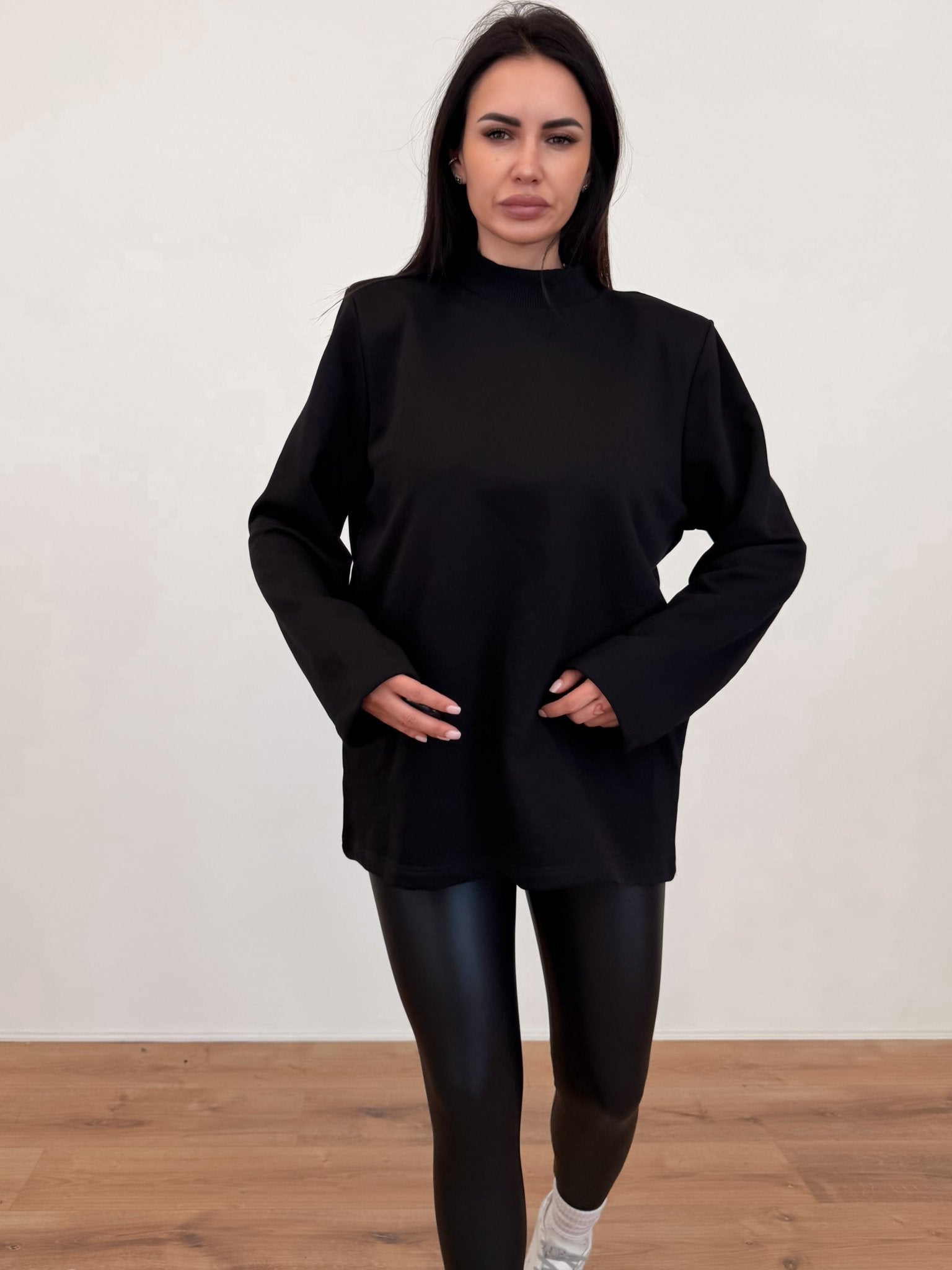 Felpa Maxi Spalla - Nera - SAINTH