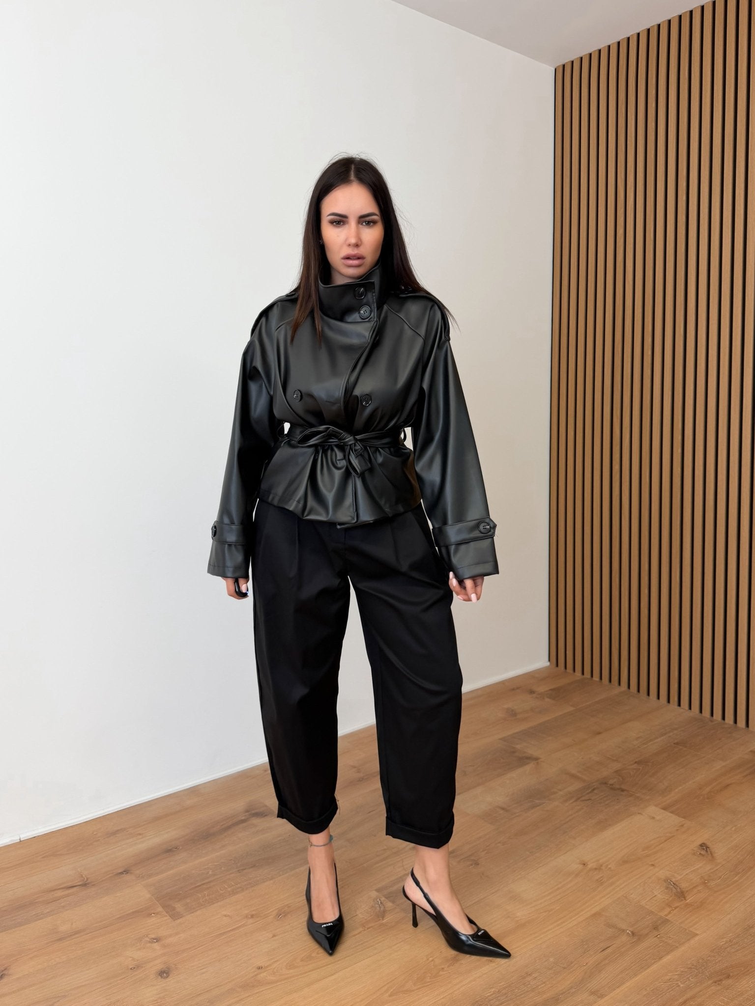 Trench Collo Alto - Nero - SAINTH