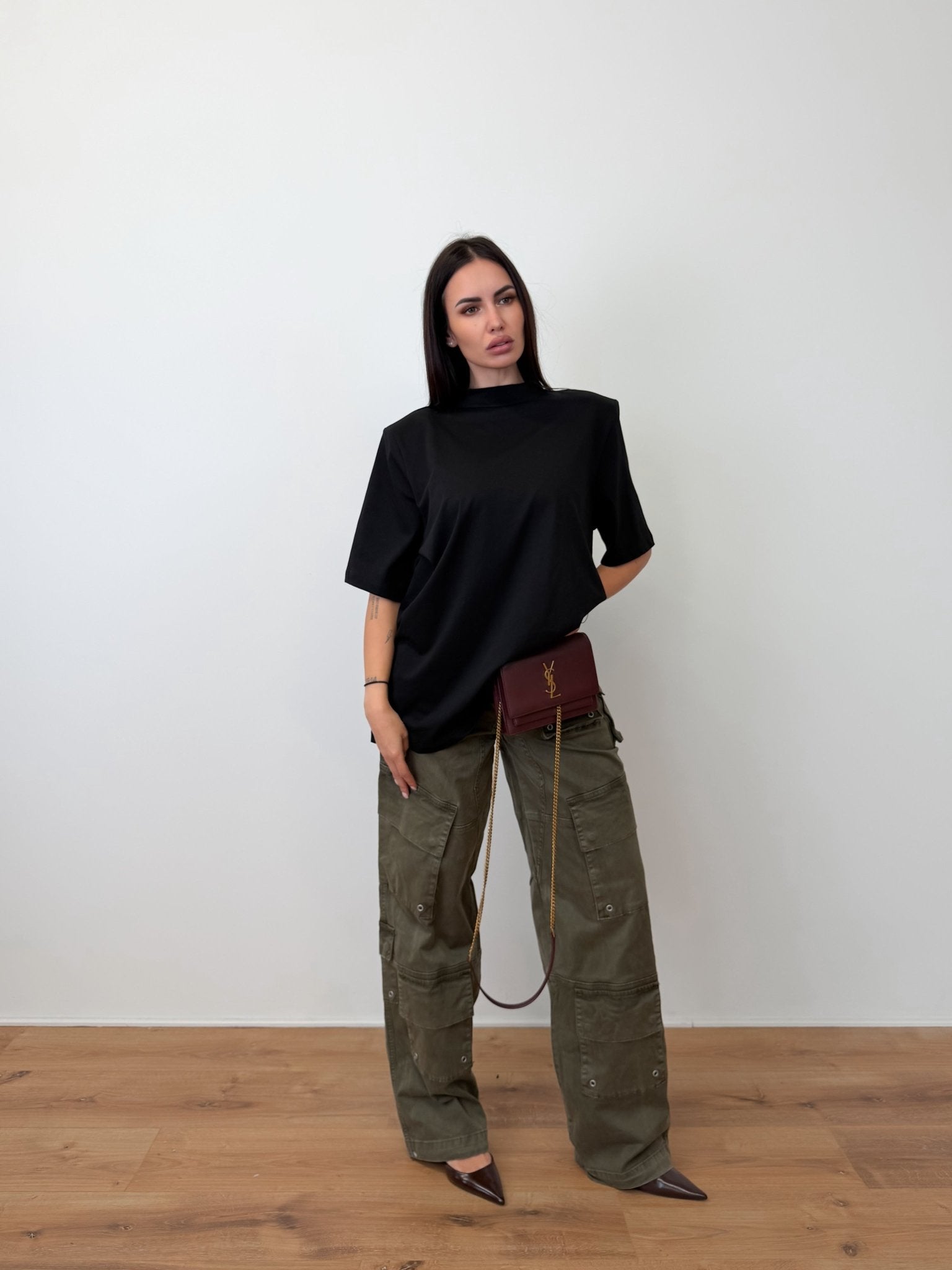 Maglia Over Spalle Interne - Nera - SAINTH