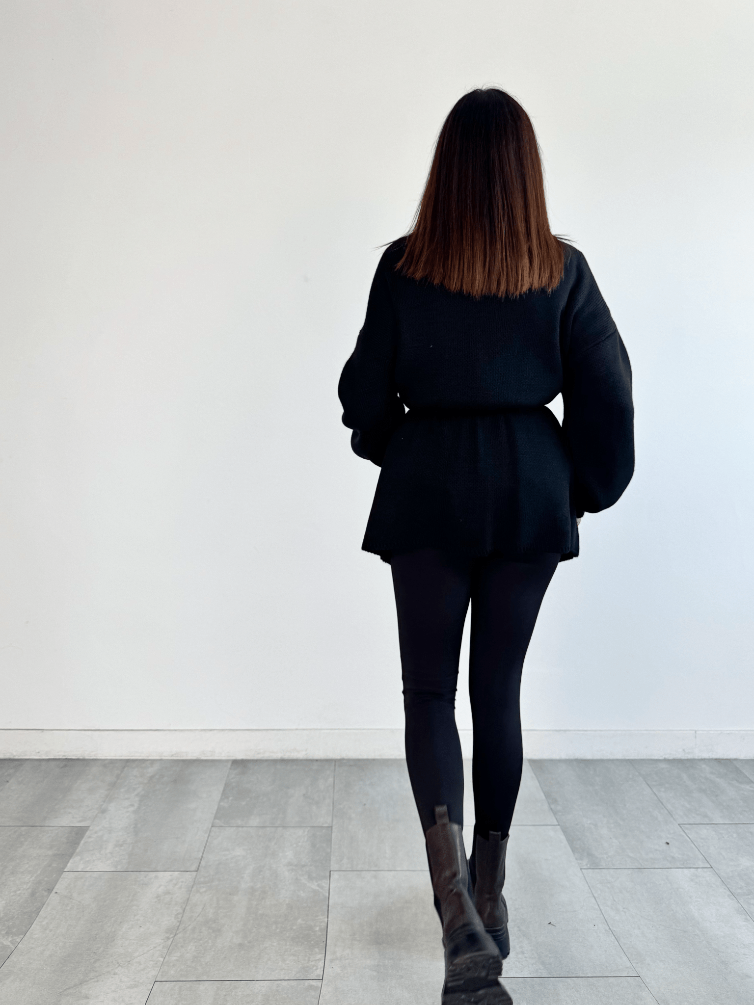 Pull Lovely - Nero - SAINTH