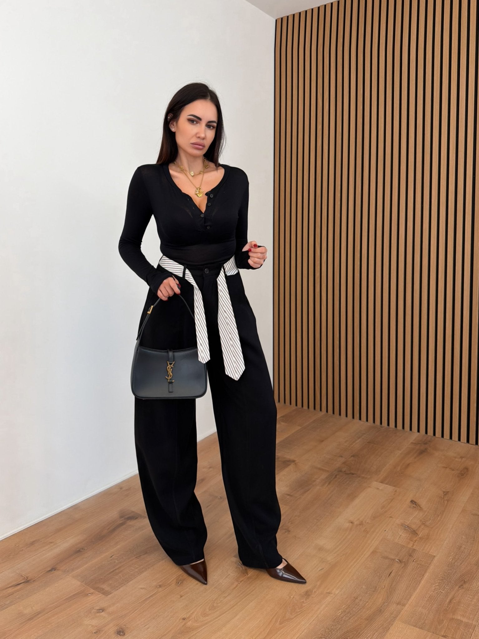 Maglietta Serafino - Nera - SAINTH