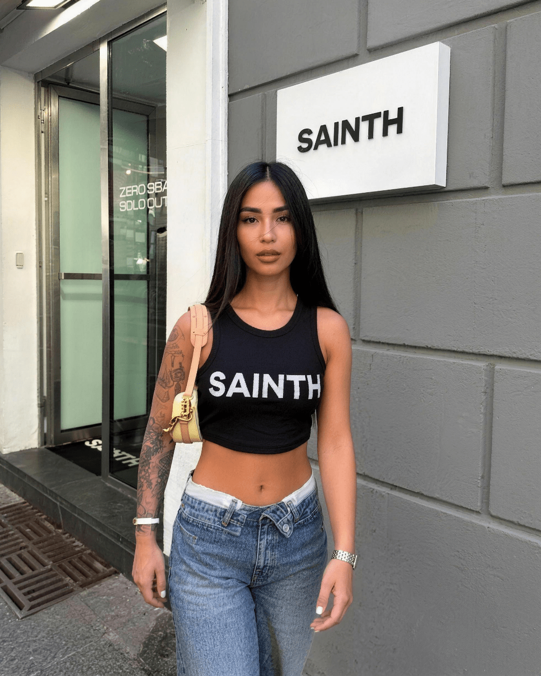TEE SAINTH - NERA - SAINTH