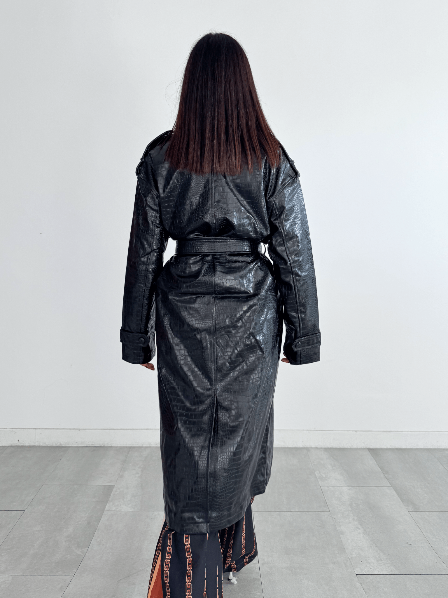 Completo Origami - Nero - SAINTH