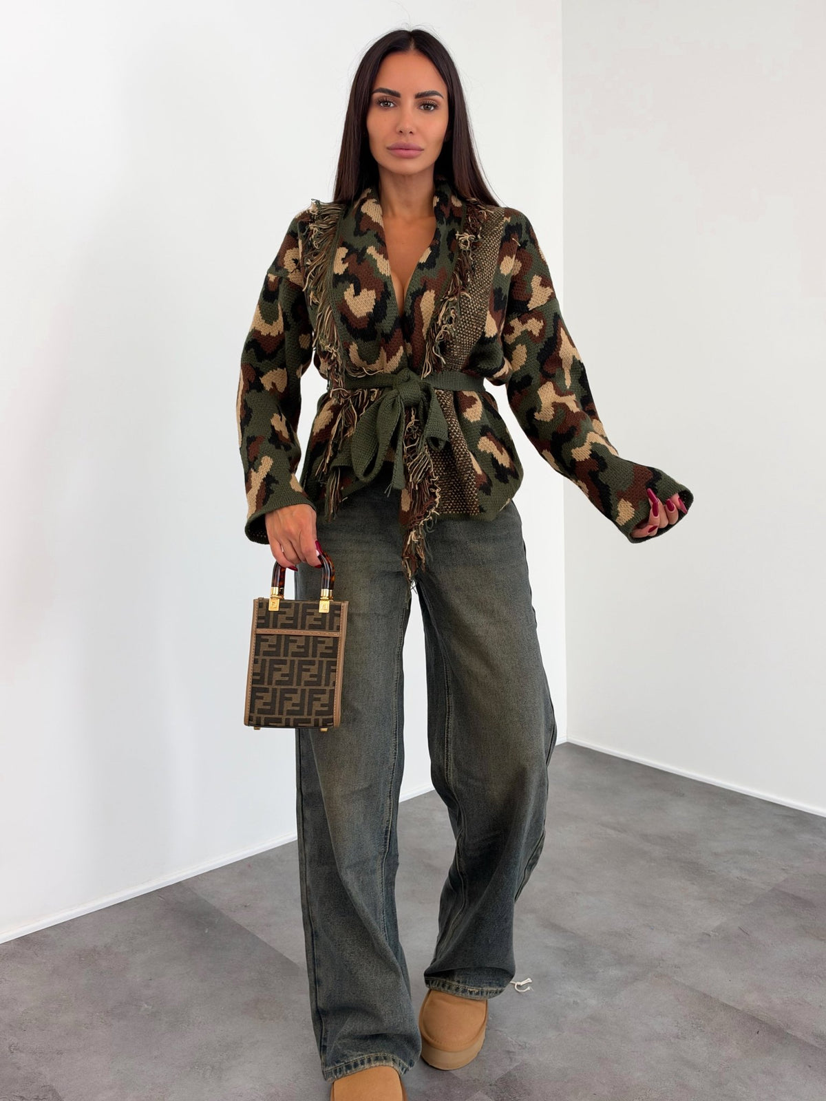 Cardigan War - Camouflage - SAINTH