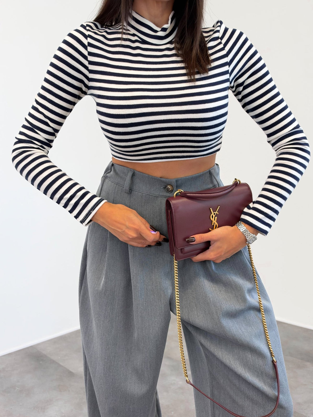 Maglia Crop Linee - Bianca Nera - SAINTH
