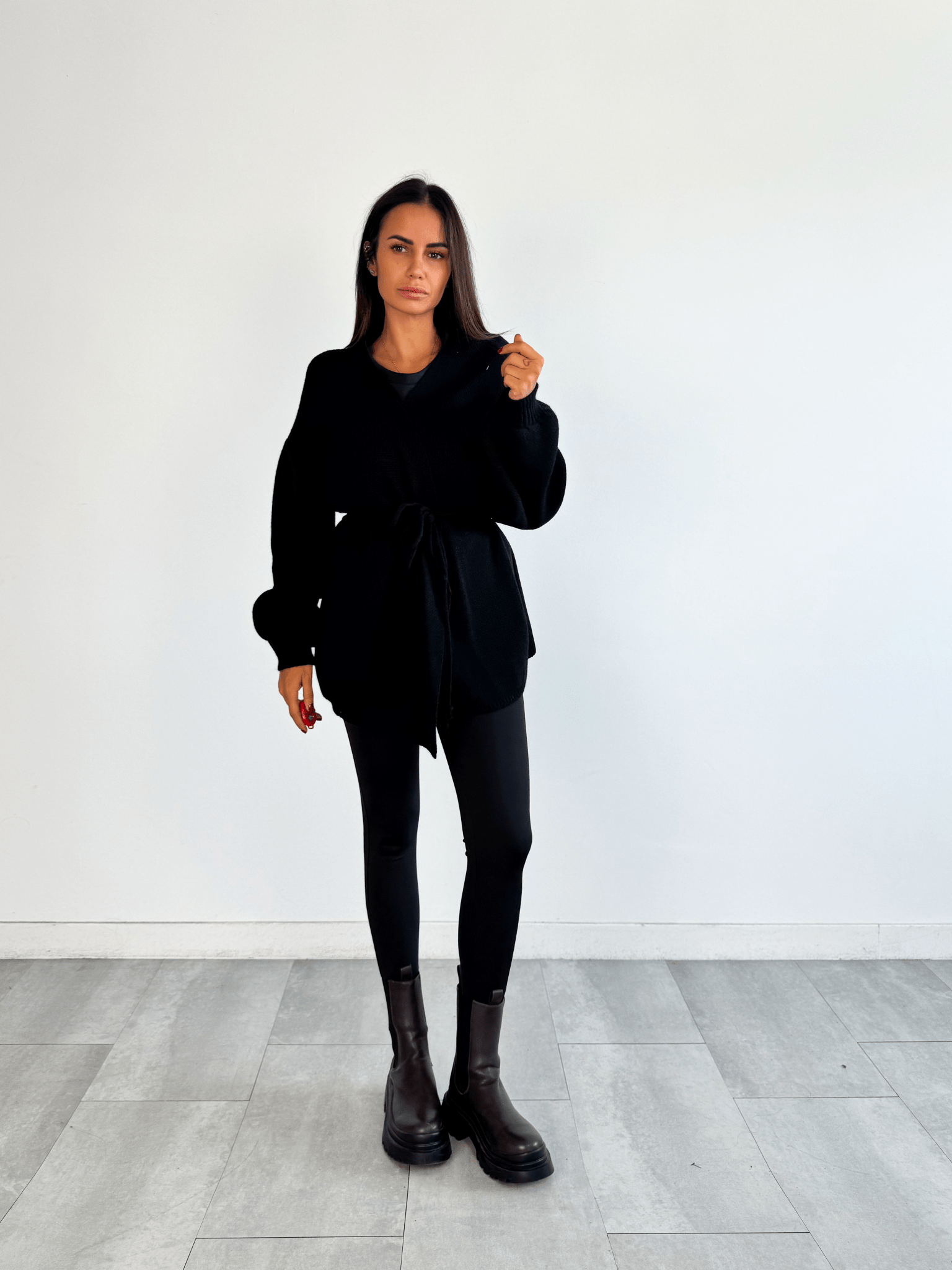 Pull Lovely - Nero - SAINTH