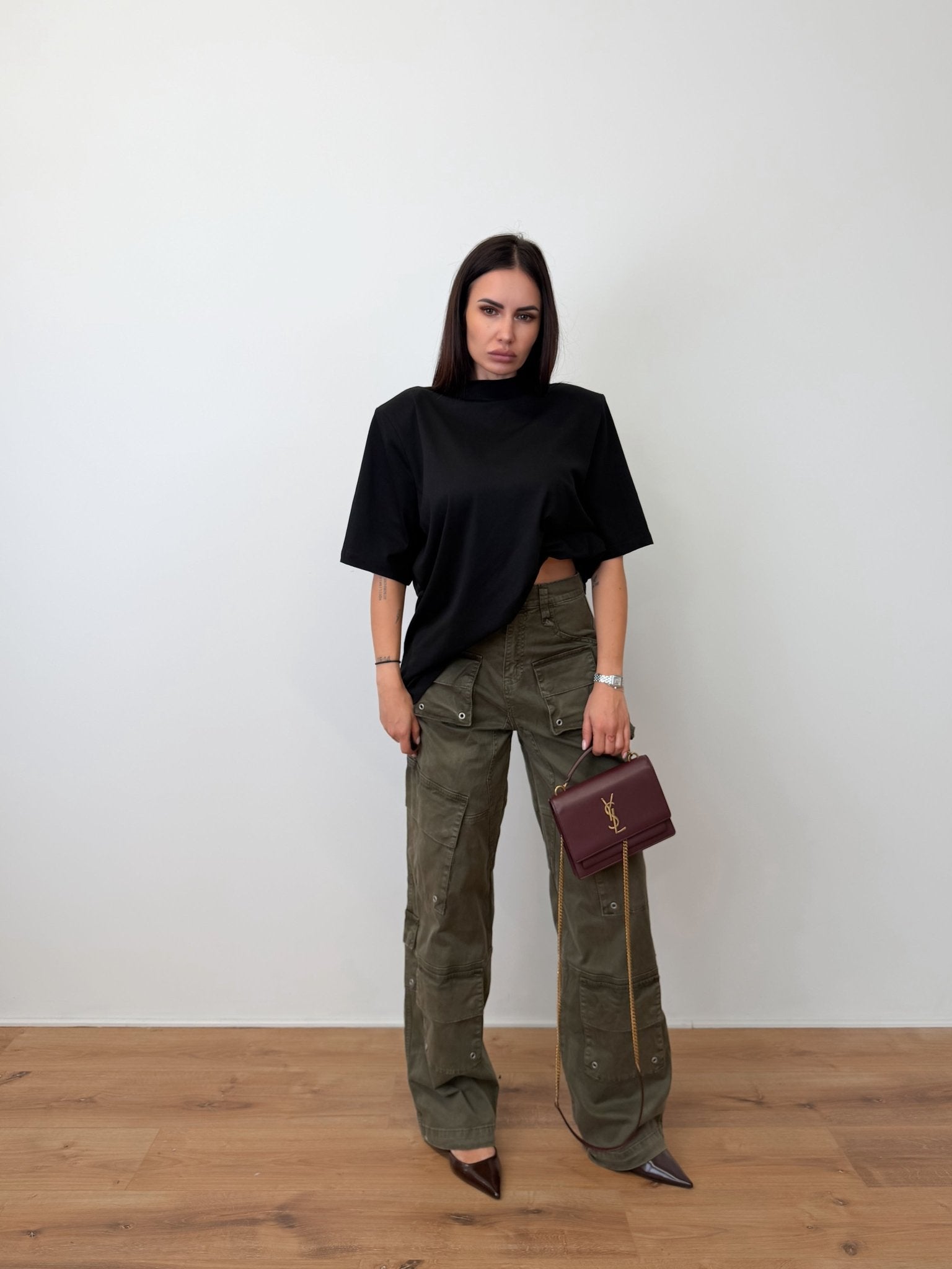 Maglia Over Spalle Interne - Nera - SAINTH