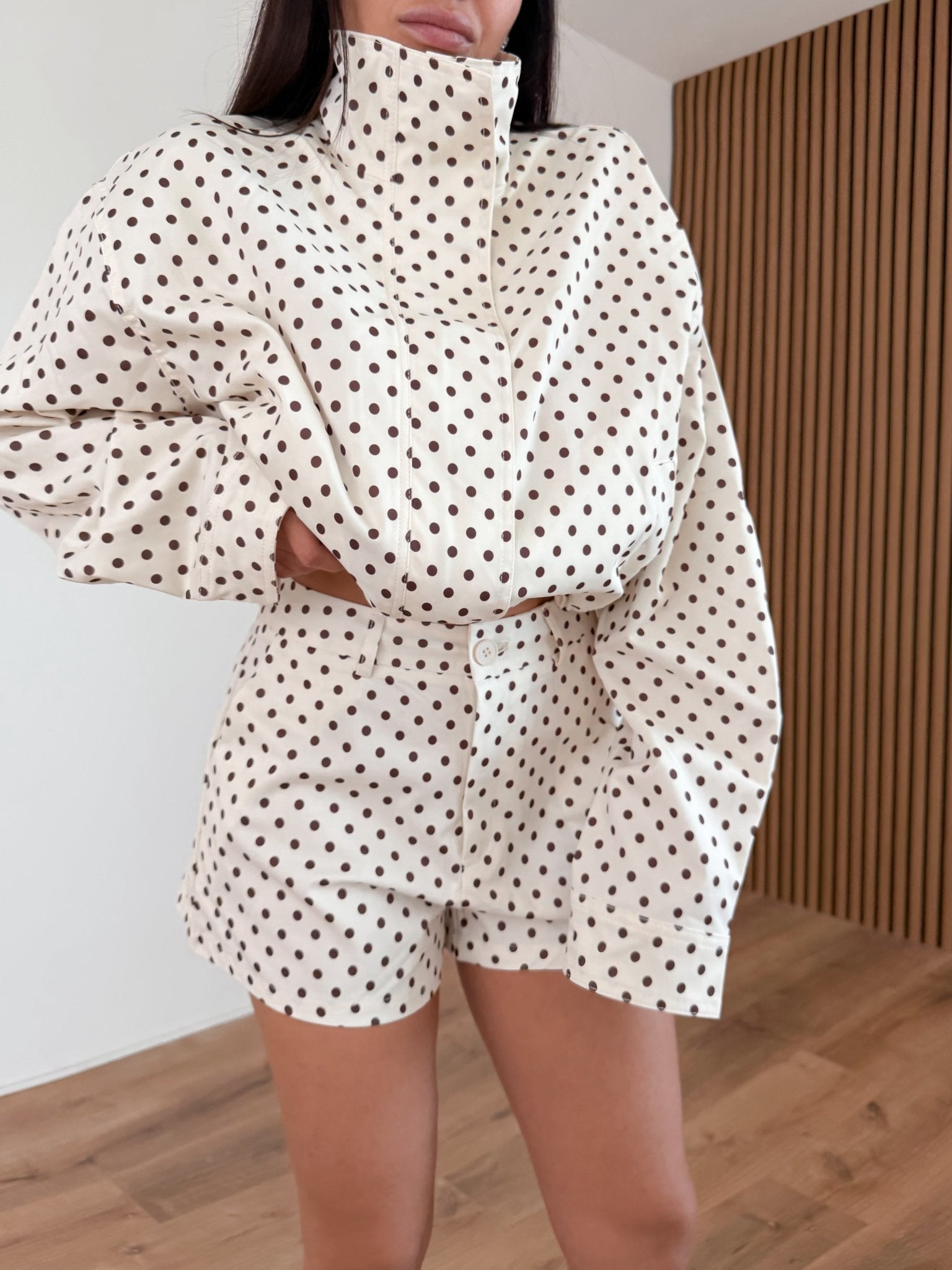 Coordinato Pin - Up - Bianco e Marrone - SAINTH
