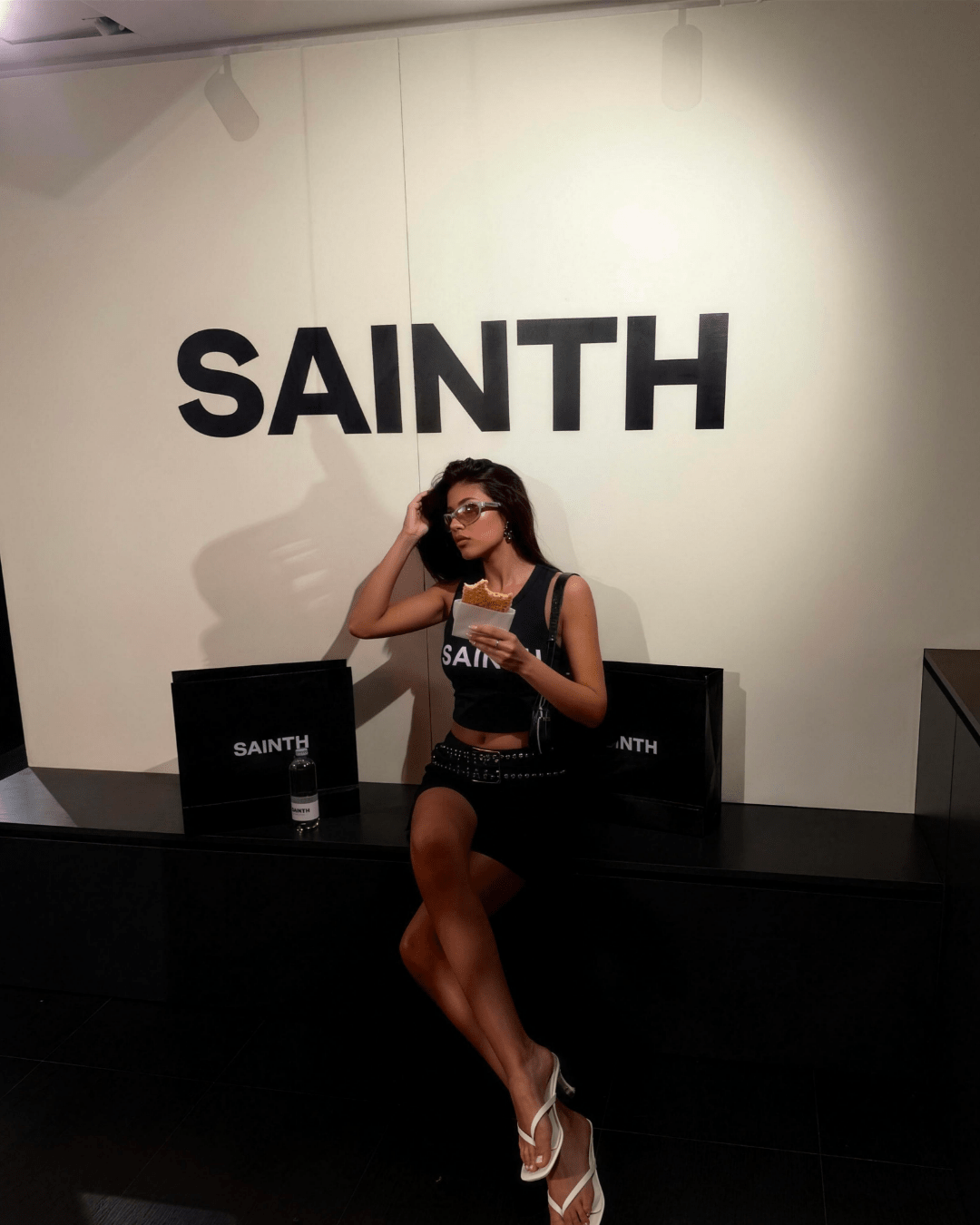 TEE SAINTH - NERA - SAINTH