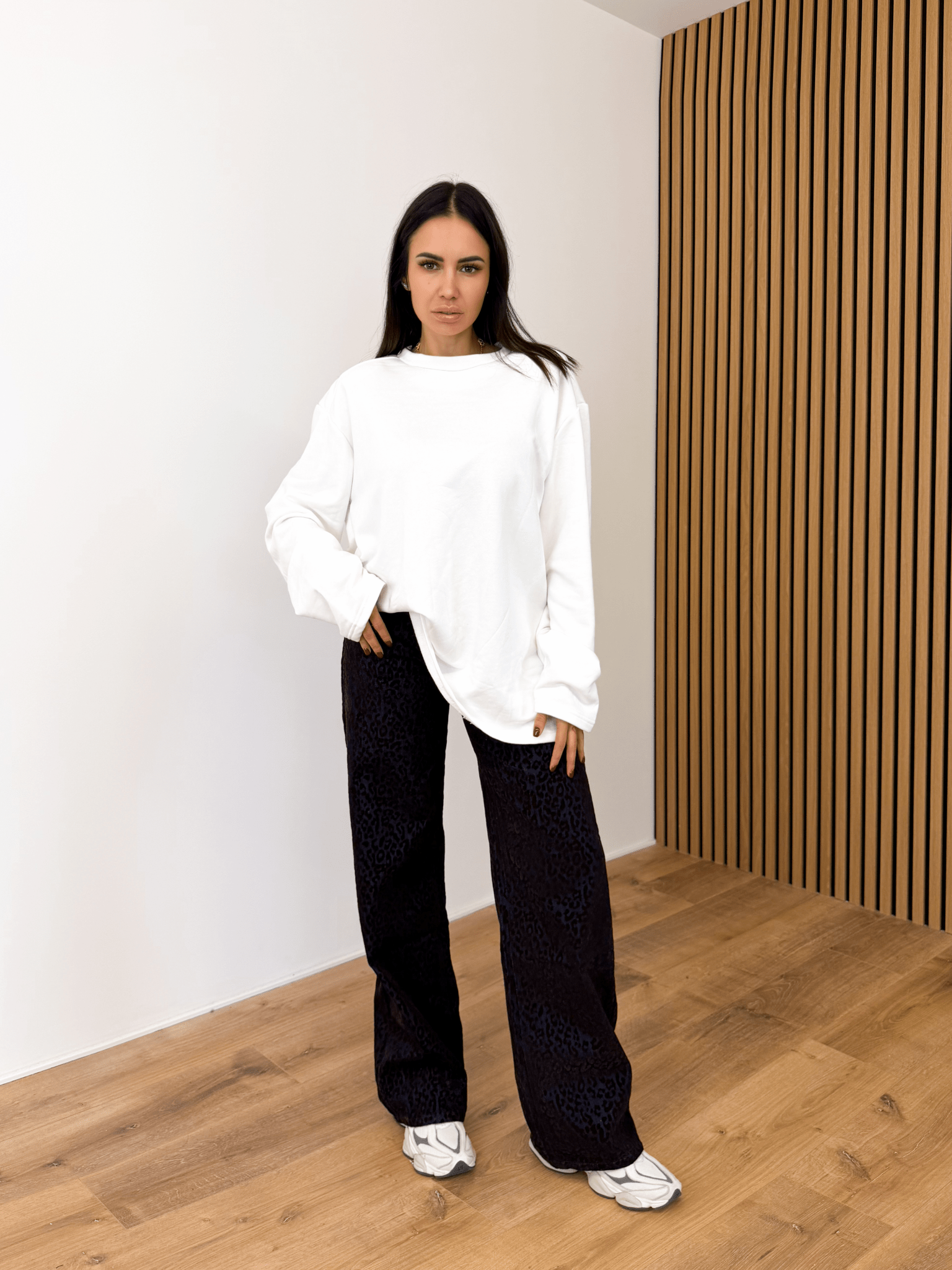 Jeans Leo Velevet - Denim Scuro - SAINTH