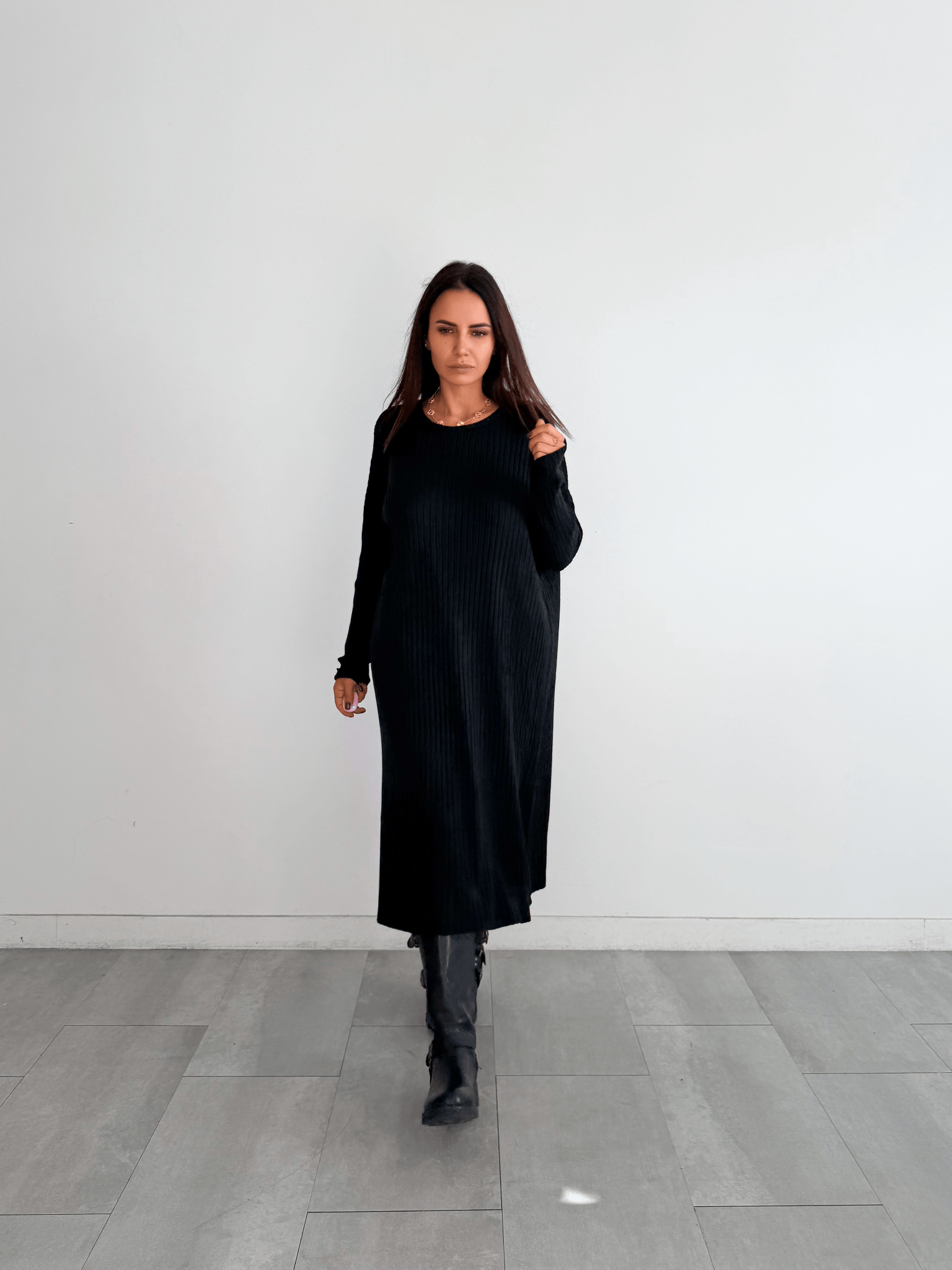 Abito Alls - Nero - SAINTH