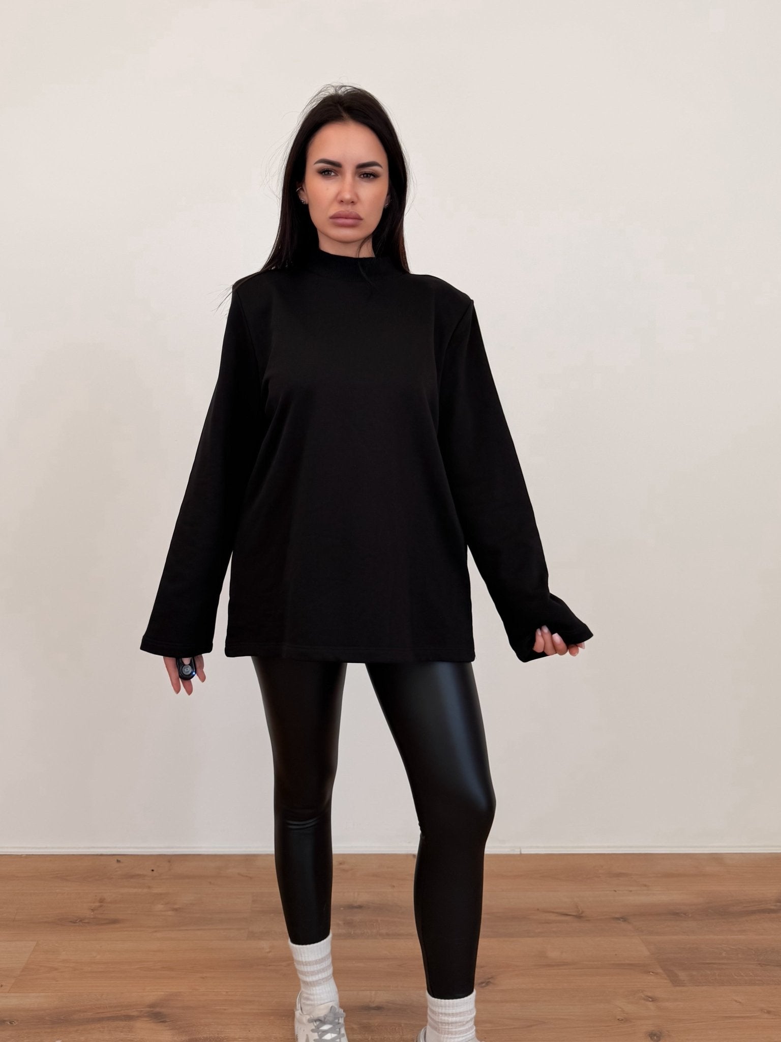 Felpa Maxi Spalla - Nera - SAINTH