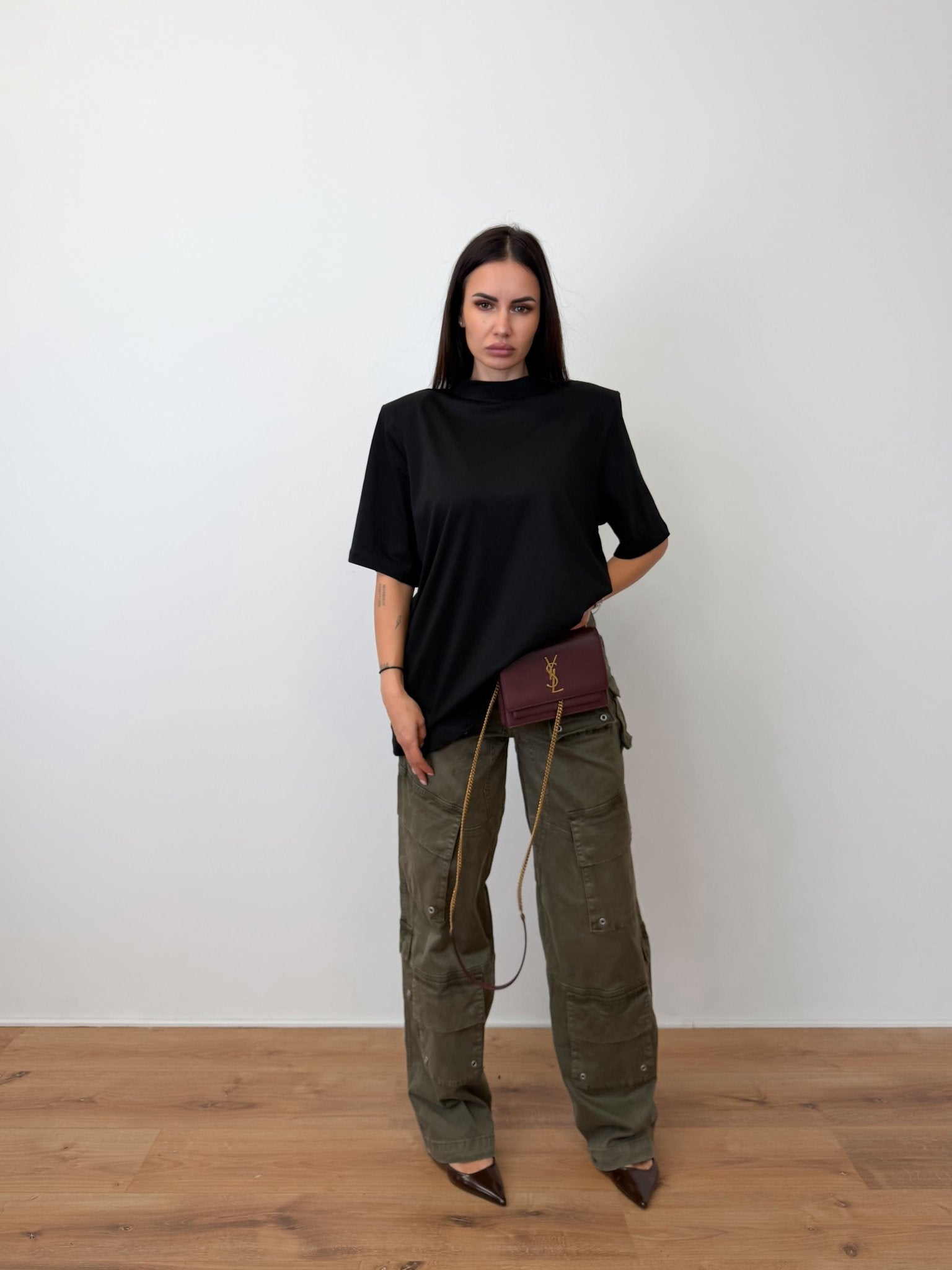 Maglia Over Spalle Interne - Nera - SAINTH