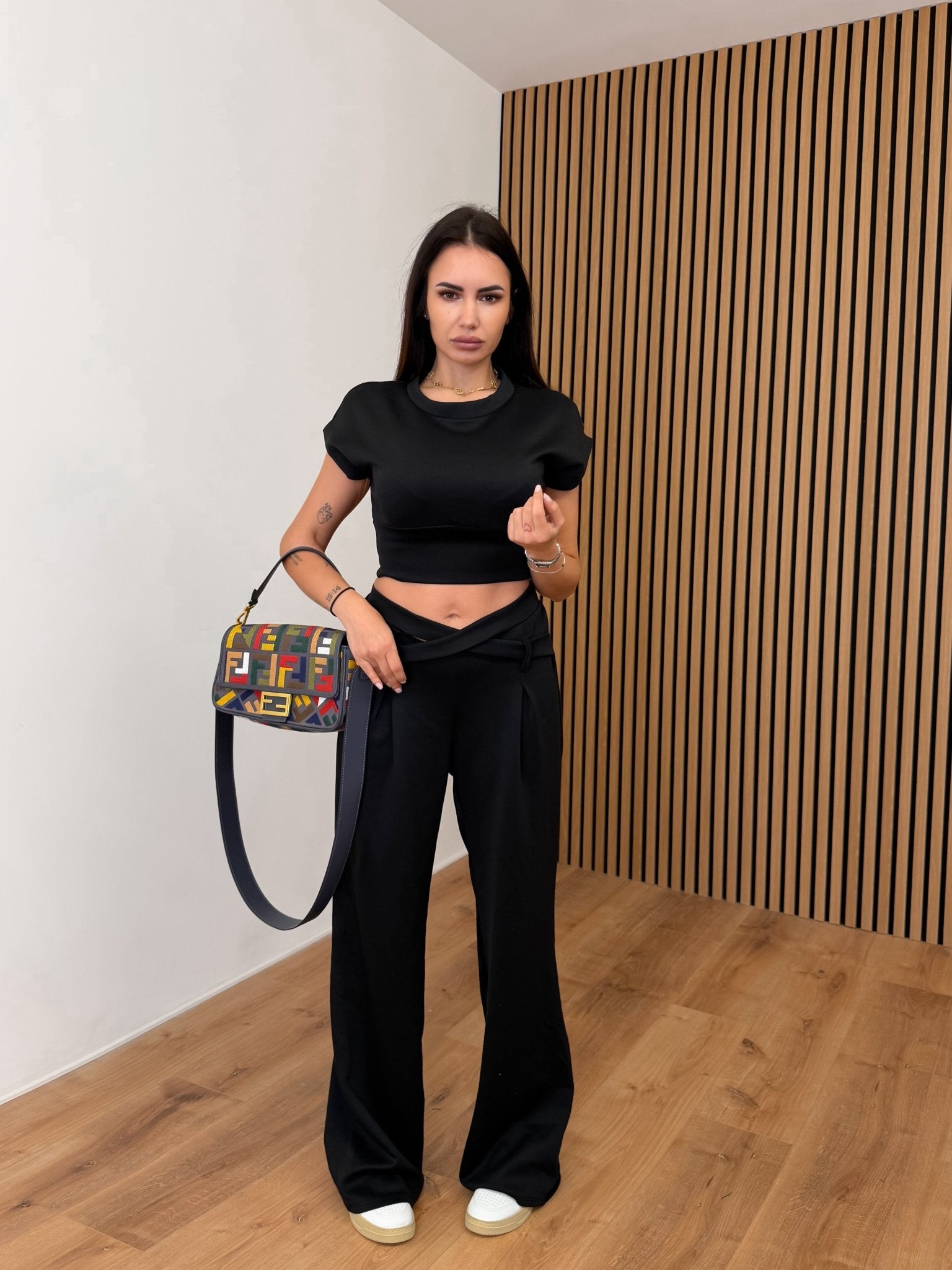 Completo Tuta Twist - Nero - SAINTH