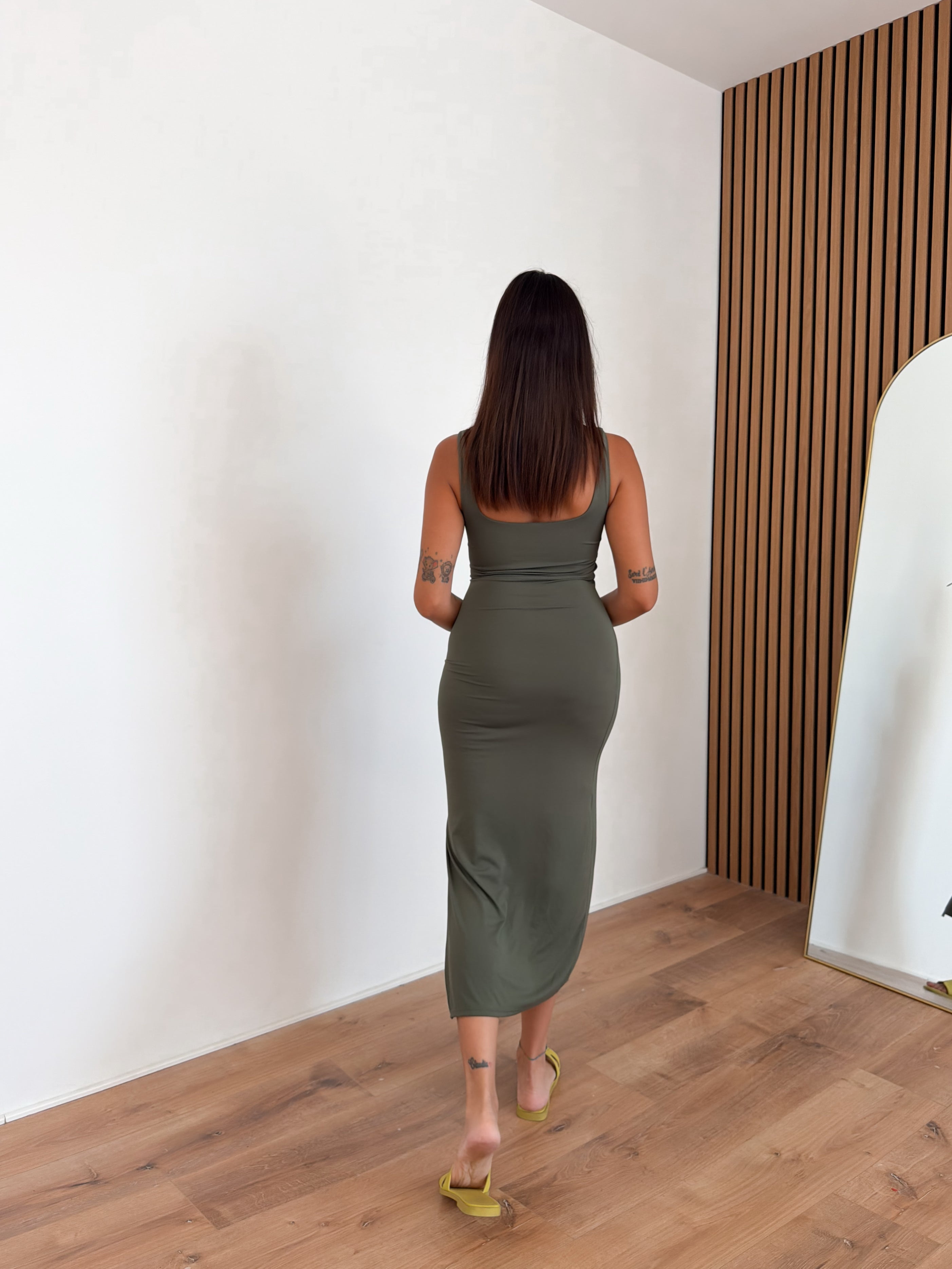 Abito Square - Army Green