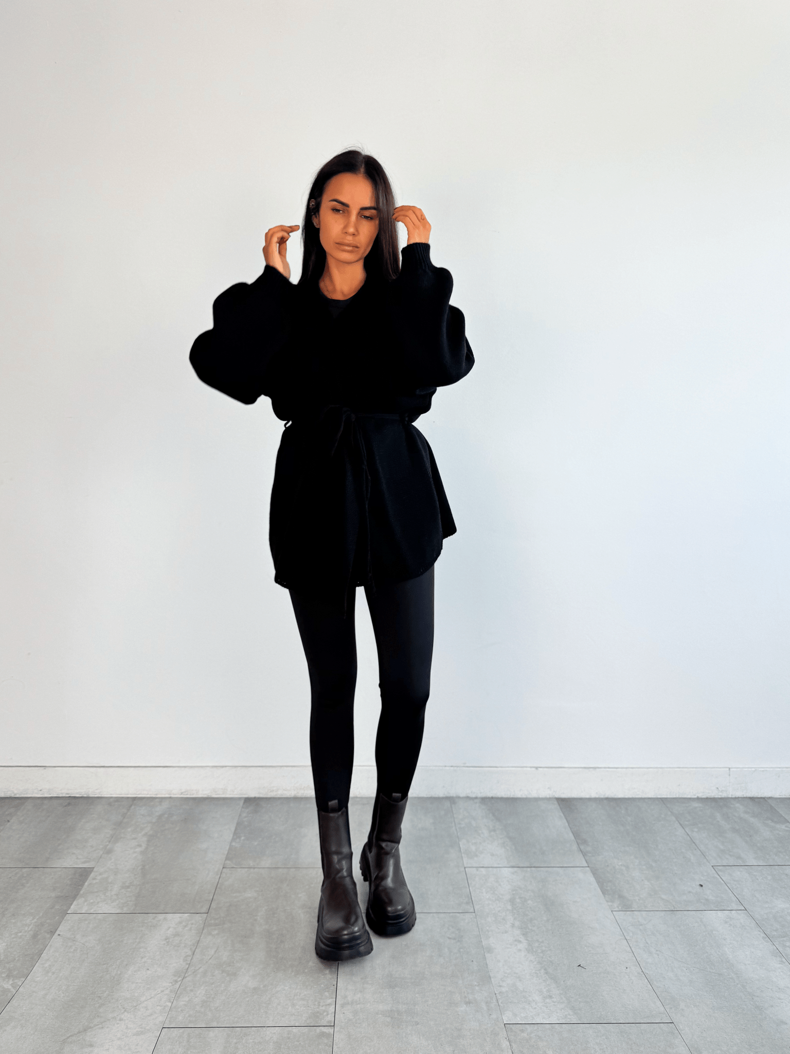 Pull Lovely - Nero - SAINTH