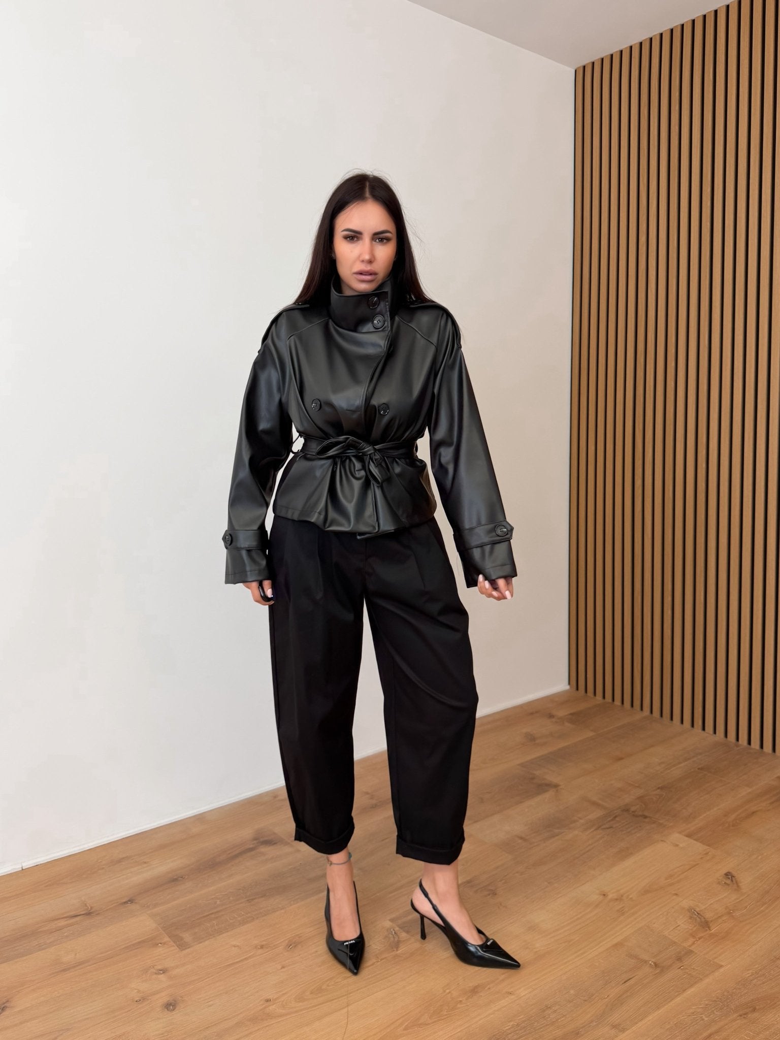 Trench Collo Alto - Nero - SAINTH