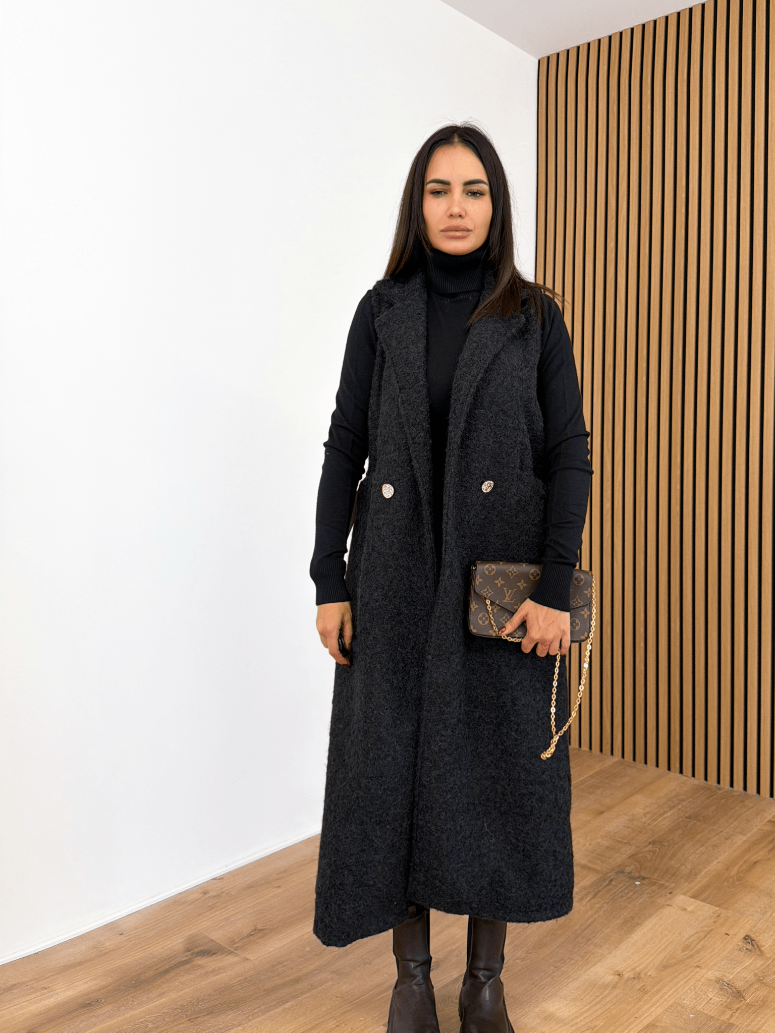 Pull Collo Alto - Nero - SAINTH