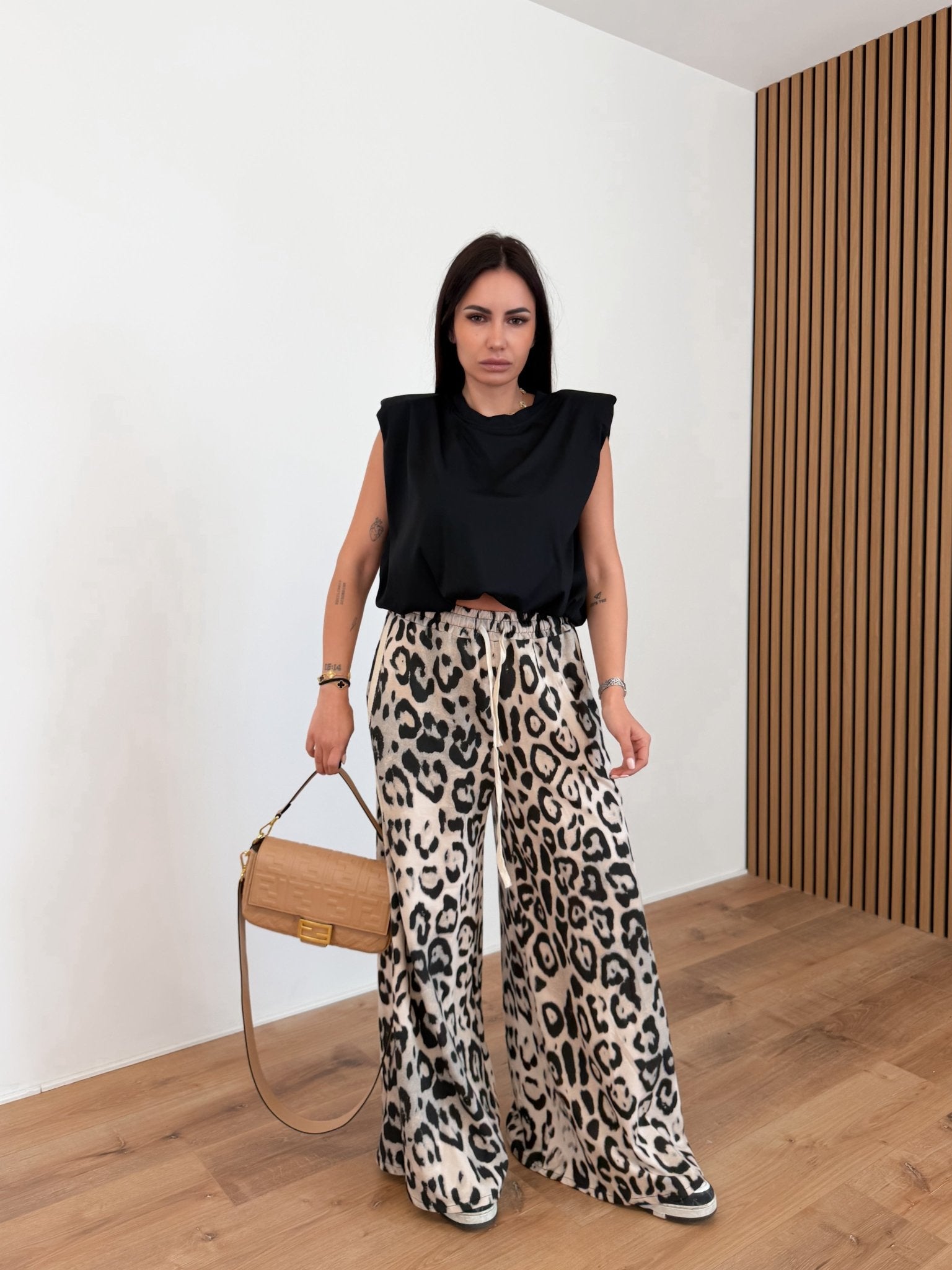 Maglietta Balloon - Nera - SAINTH