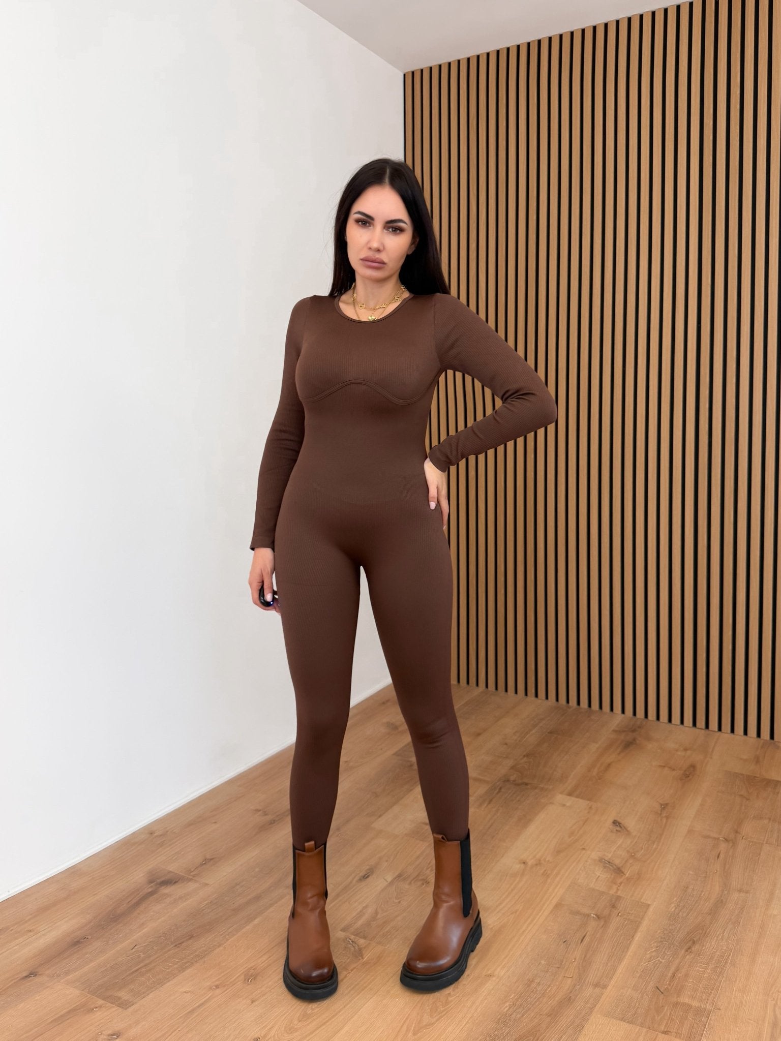 Tuta Contenitiva Sen - Marrone - SAINTH