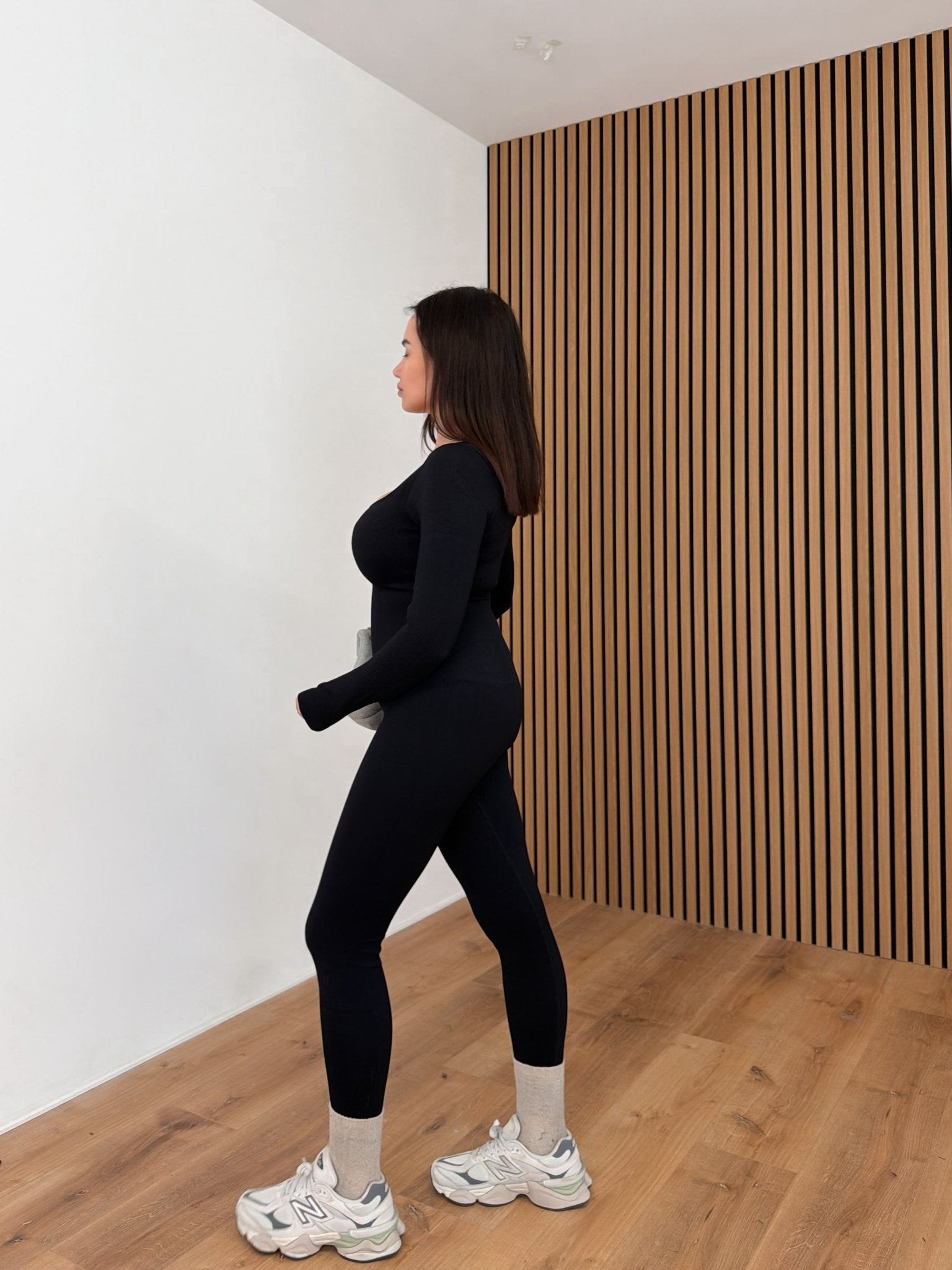 Tuta Intera Contenitiva - Nera - SAINTH