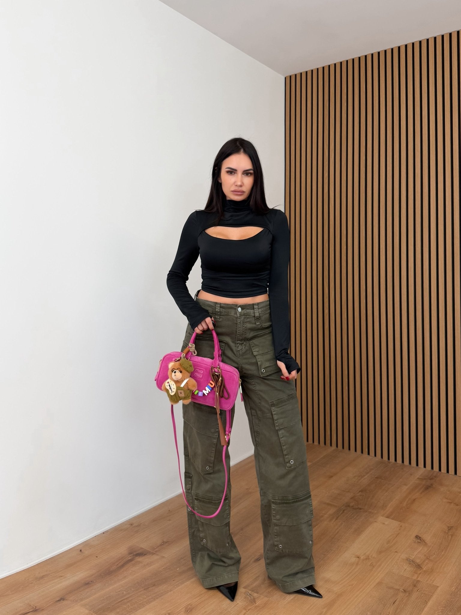 Maglietta Menagere - Nera - SAINTH