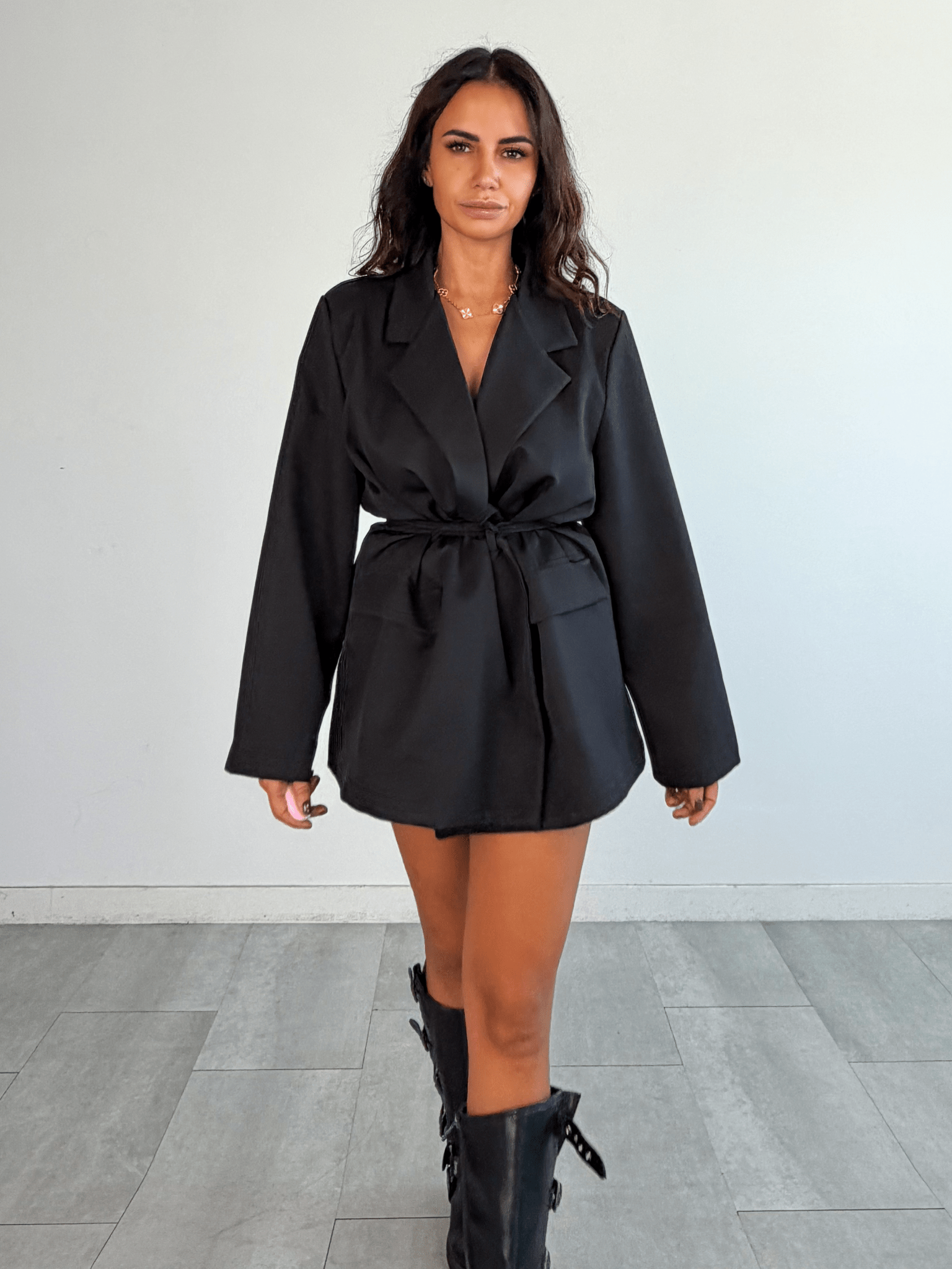 Abito Blazer Chic - Nero - SAINTH