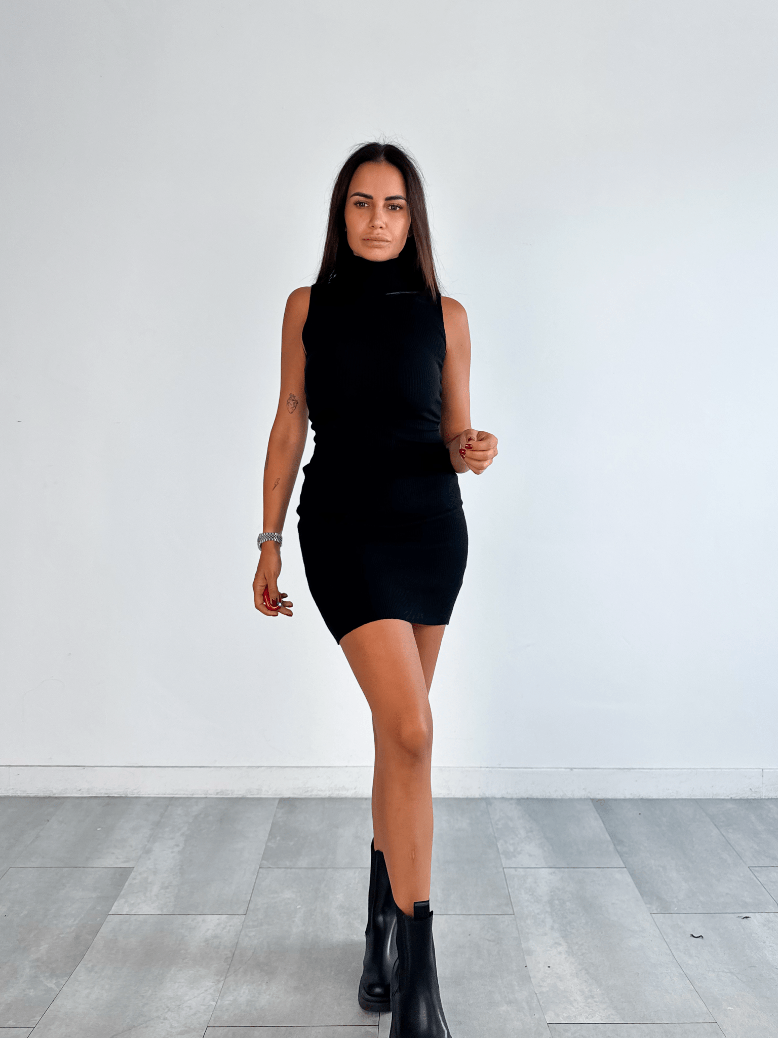 Abito Pull Need - Nero - SAINTH