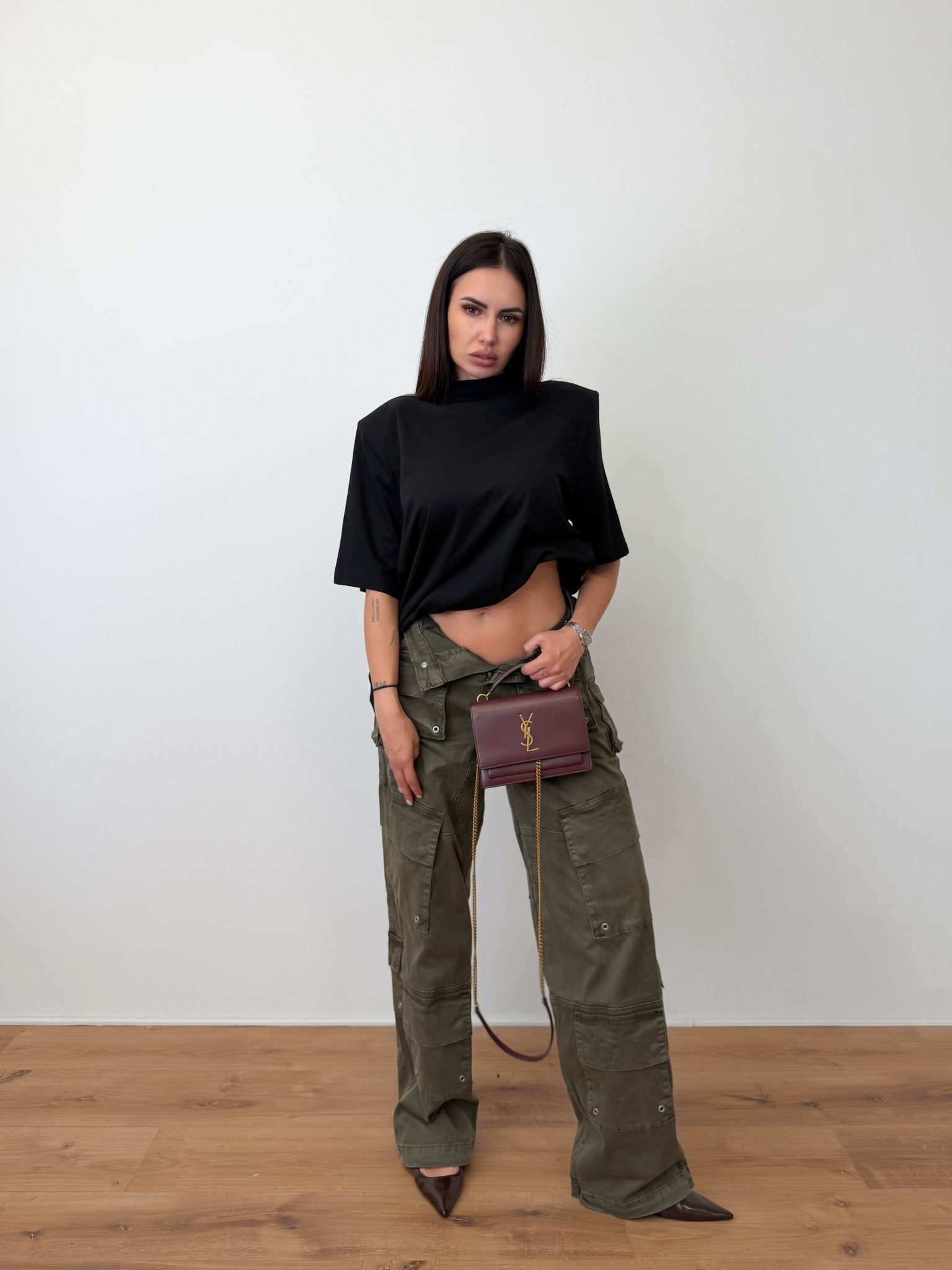 Maglia Over Spalle Interne - Nera - SAINTH