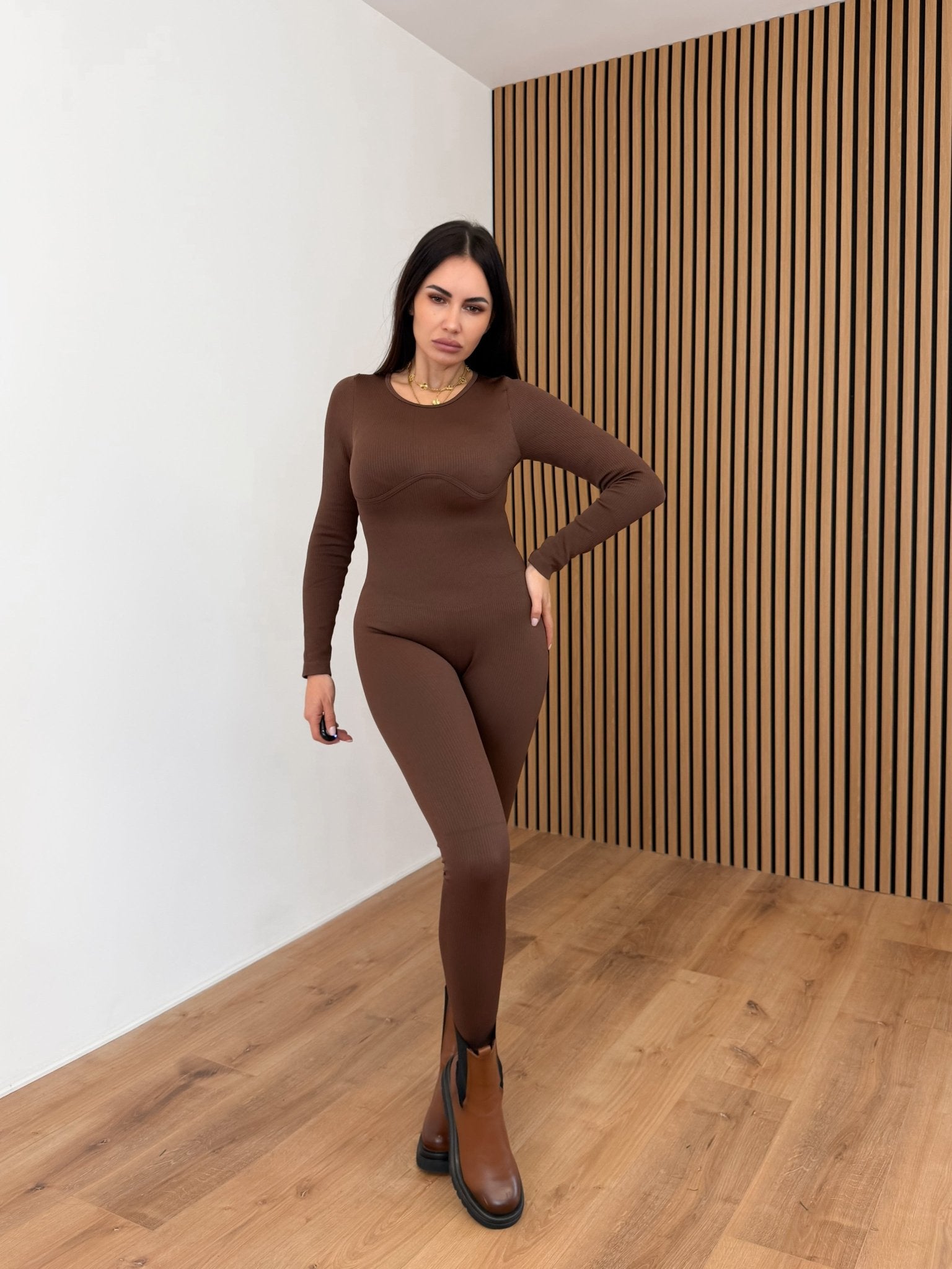 Tuta Contenitiva Sen - Marrone - SAINTH