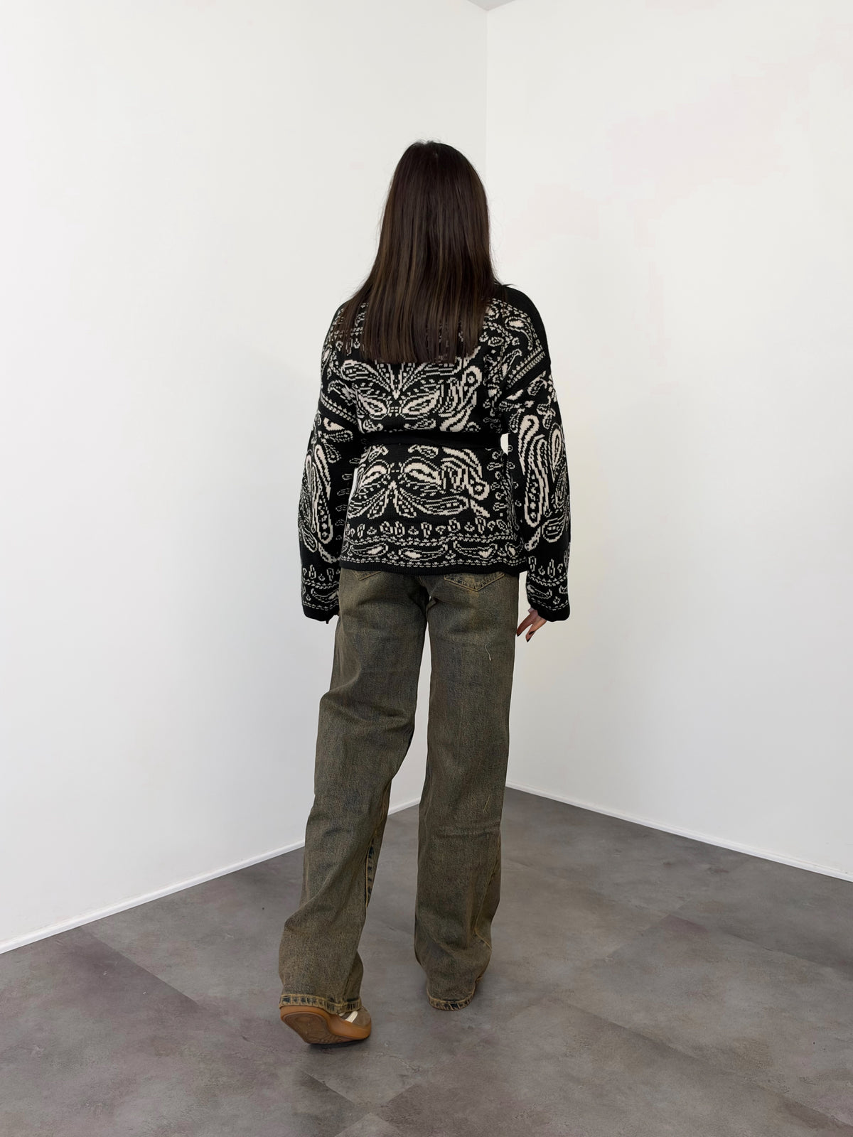 Cardigan Crop Azteco - Nero Burro