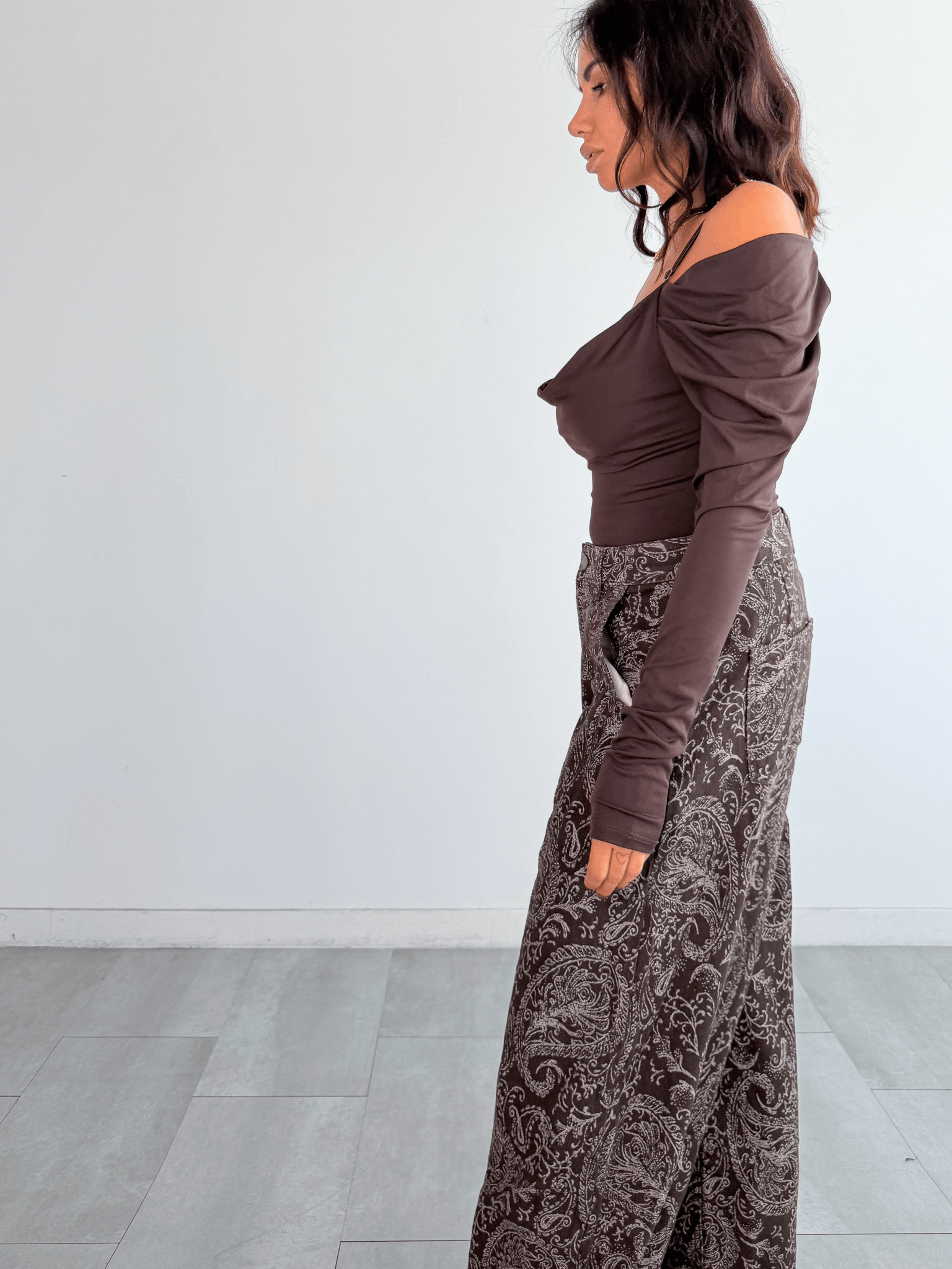 Maglietta Asimmetrica - Marrone - SAINTH