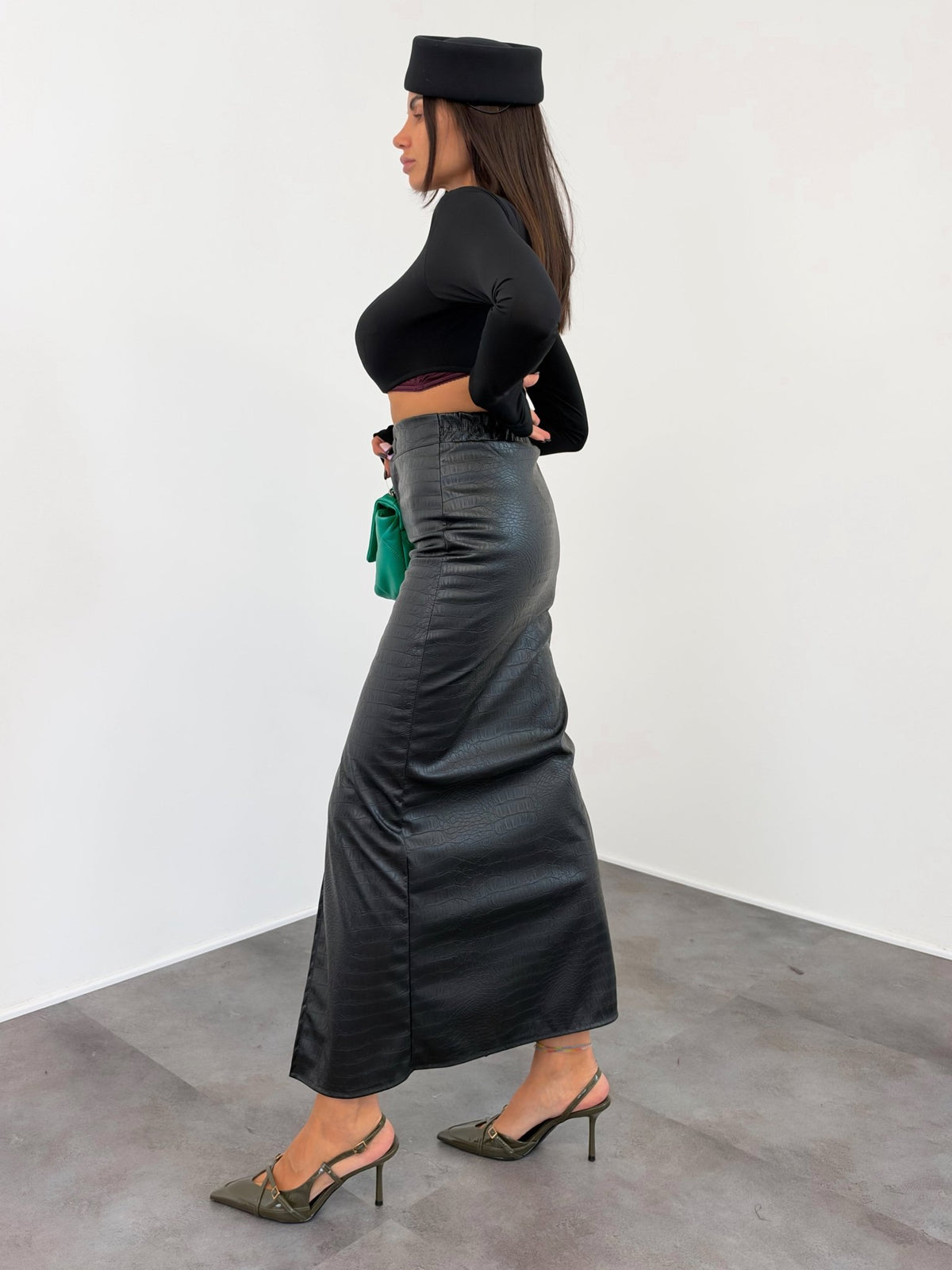Maglia Crop Mono - Nera - SAINTH