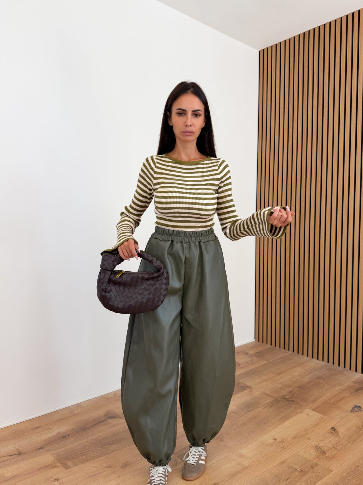 Pull Linea - Bianca Army Green - SAINTH