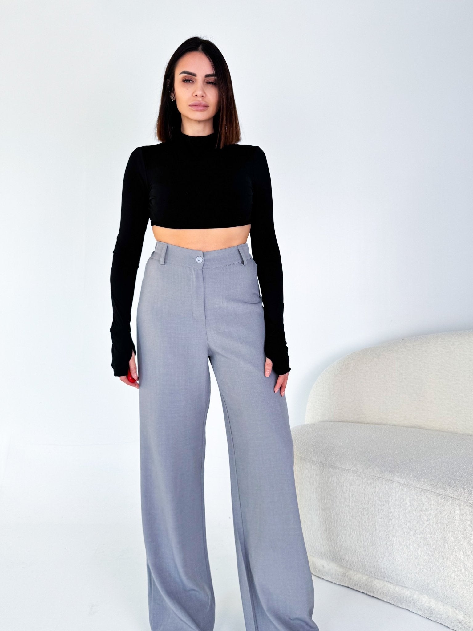 Maglietta Crop - Nera - SAINTH