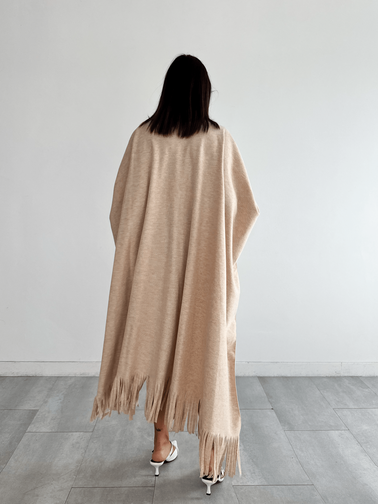 Mantella Fringe - Beige - SAINTH