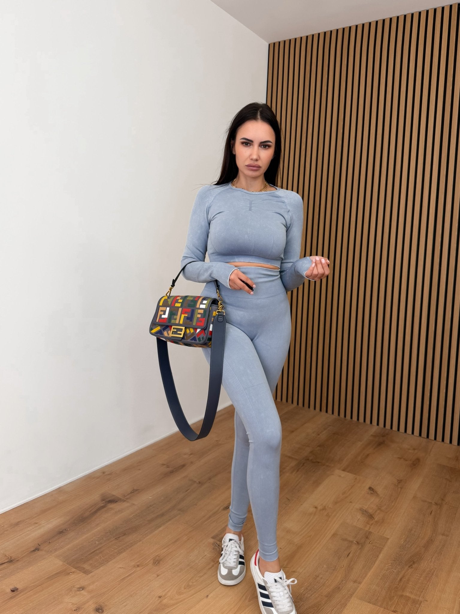 Completo Fitness - Celeste - SAINTH