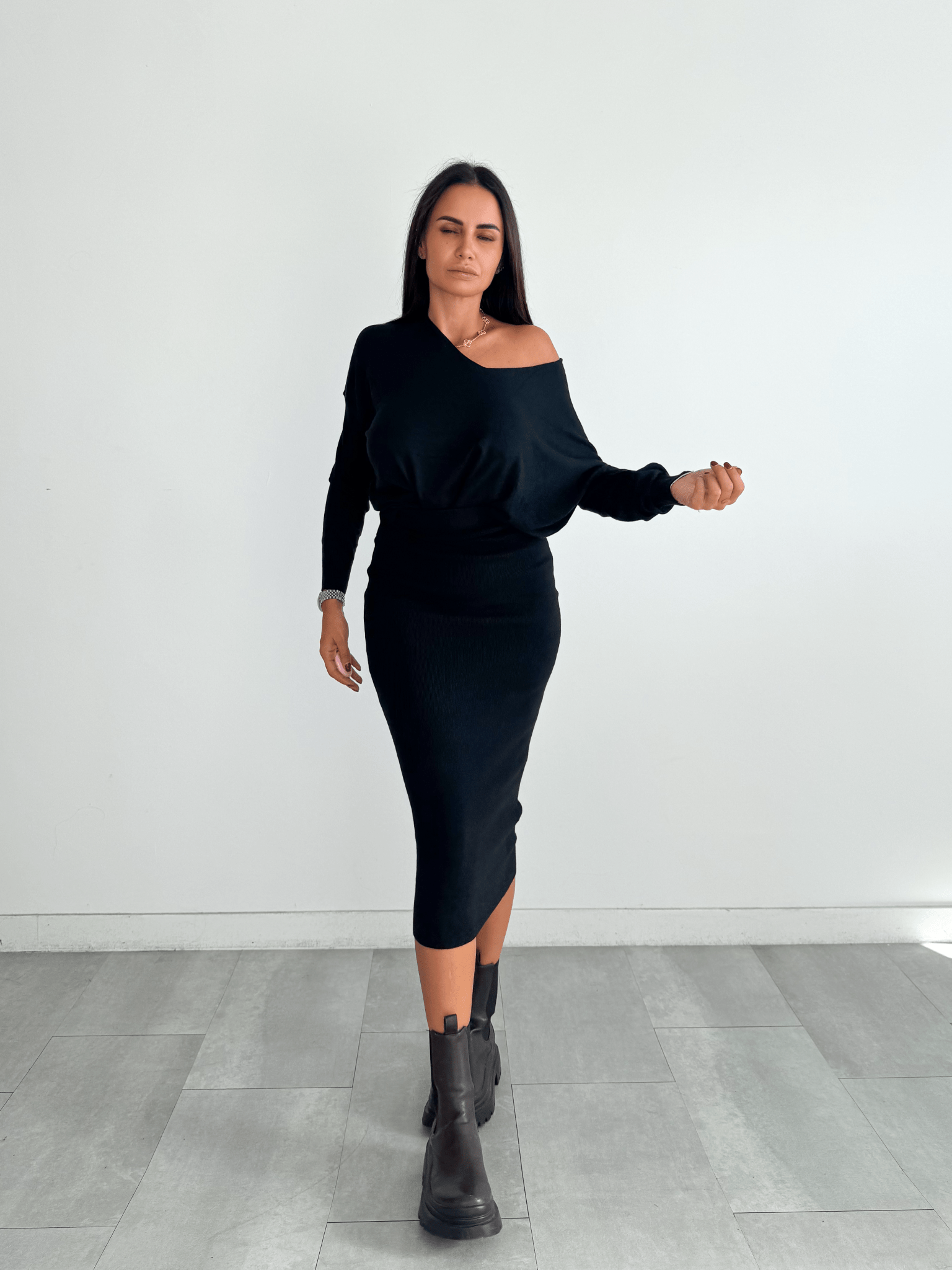 Pull Vibes - Nero - SAINTH