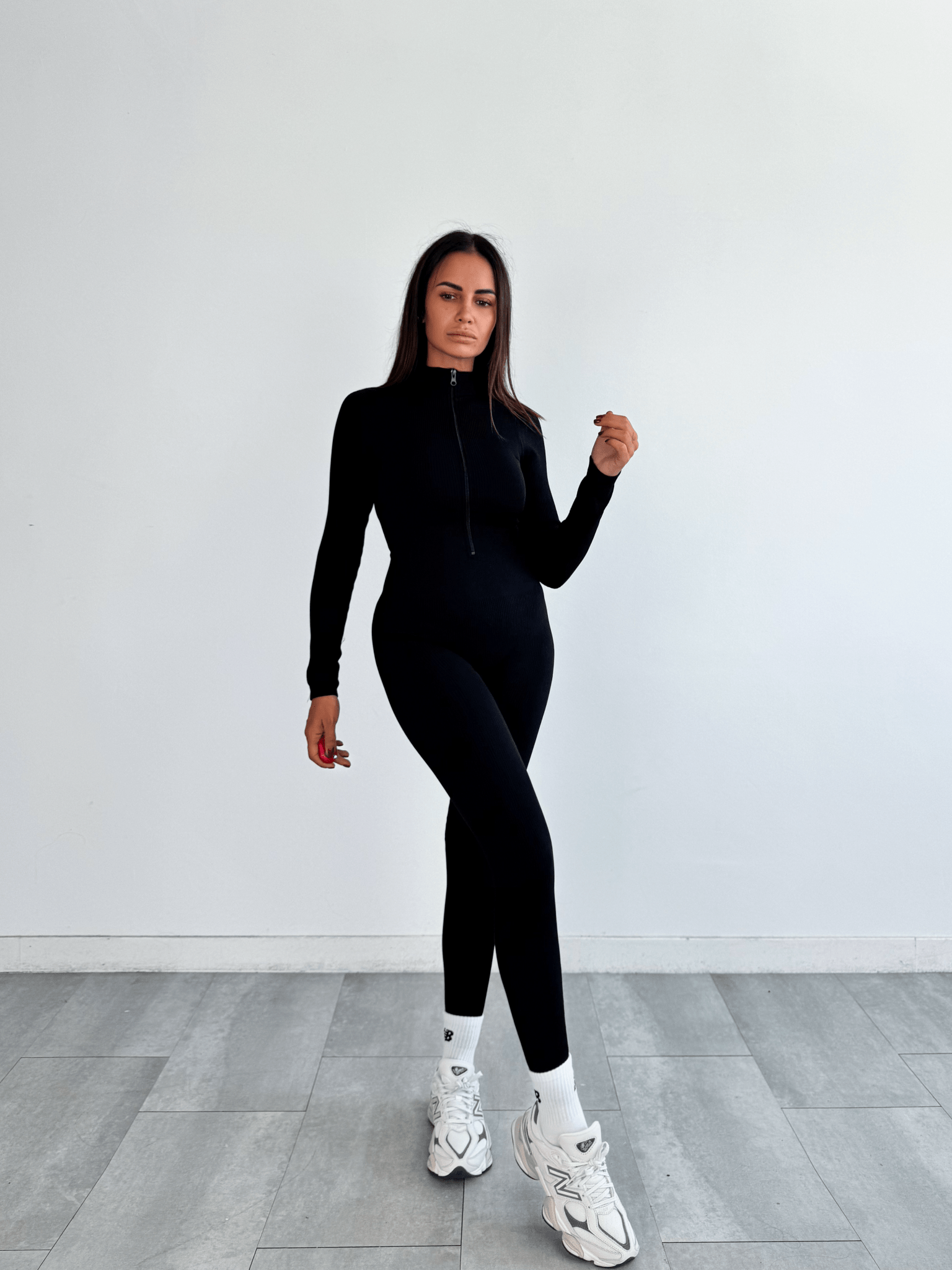 Tuta Contenitiva Zip - Nera - SAINTH