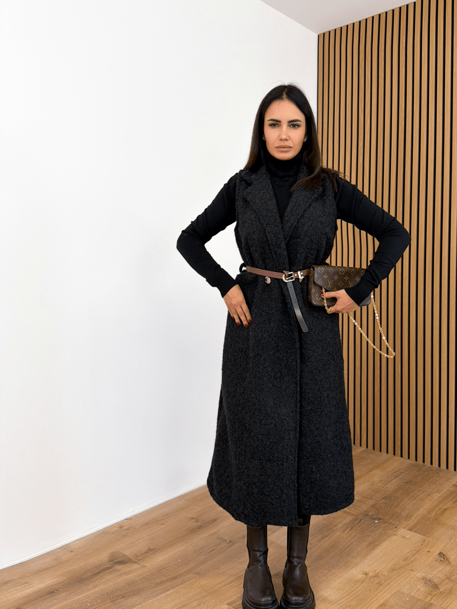 Pull Collo Alto - Nero - SAINTH