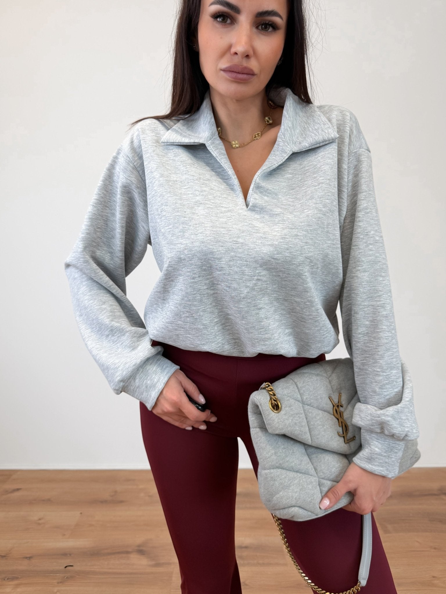 Felpa V Neck - Grigia - SAINTH