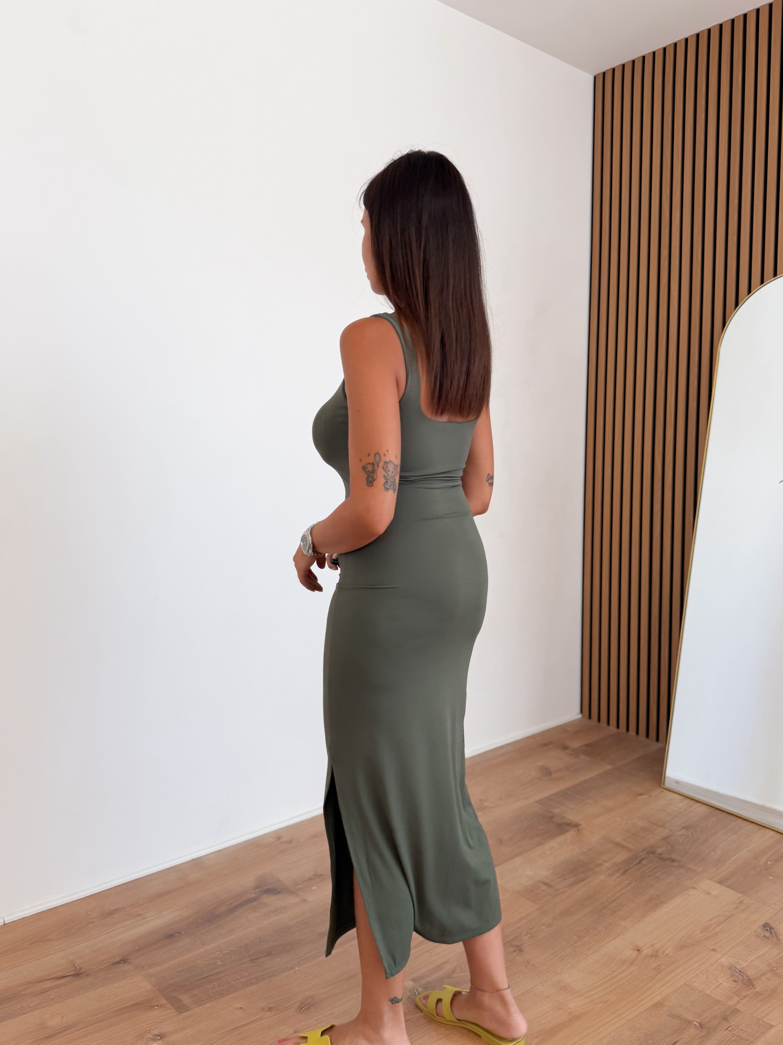 Abito Square - Army Green