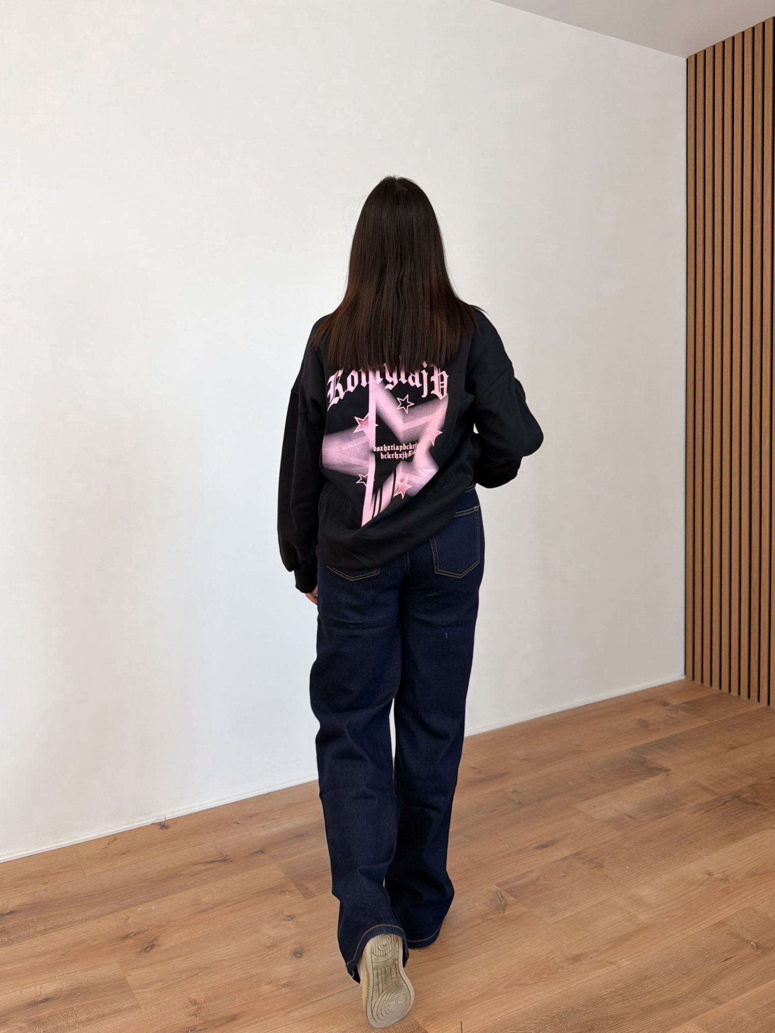 Felpa Collana - Nera - SAINTH