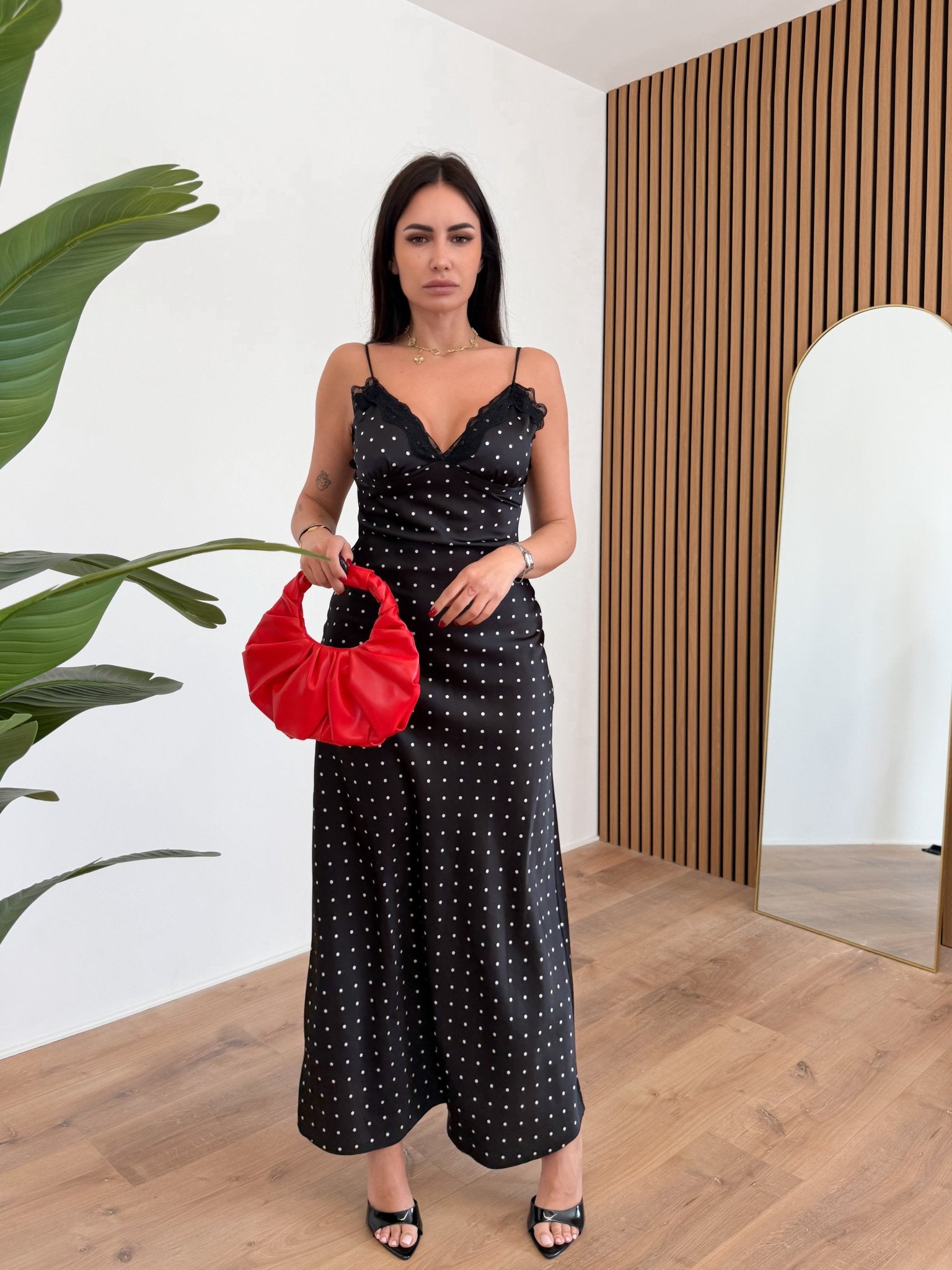 Abito Unique - Pois Nero - SAINTH