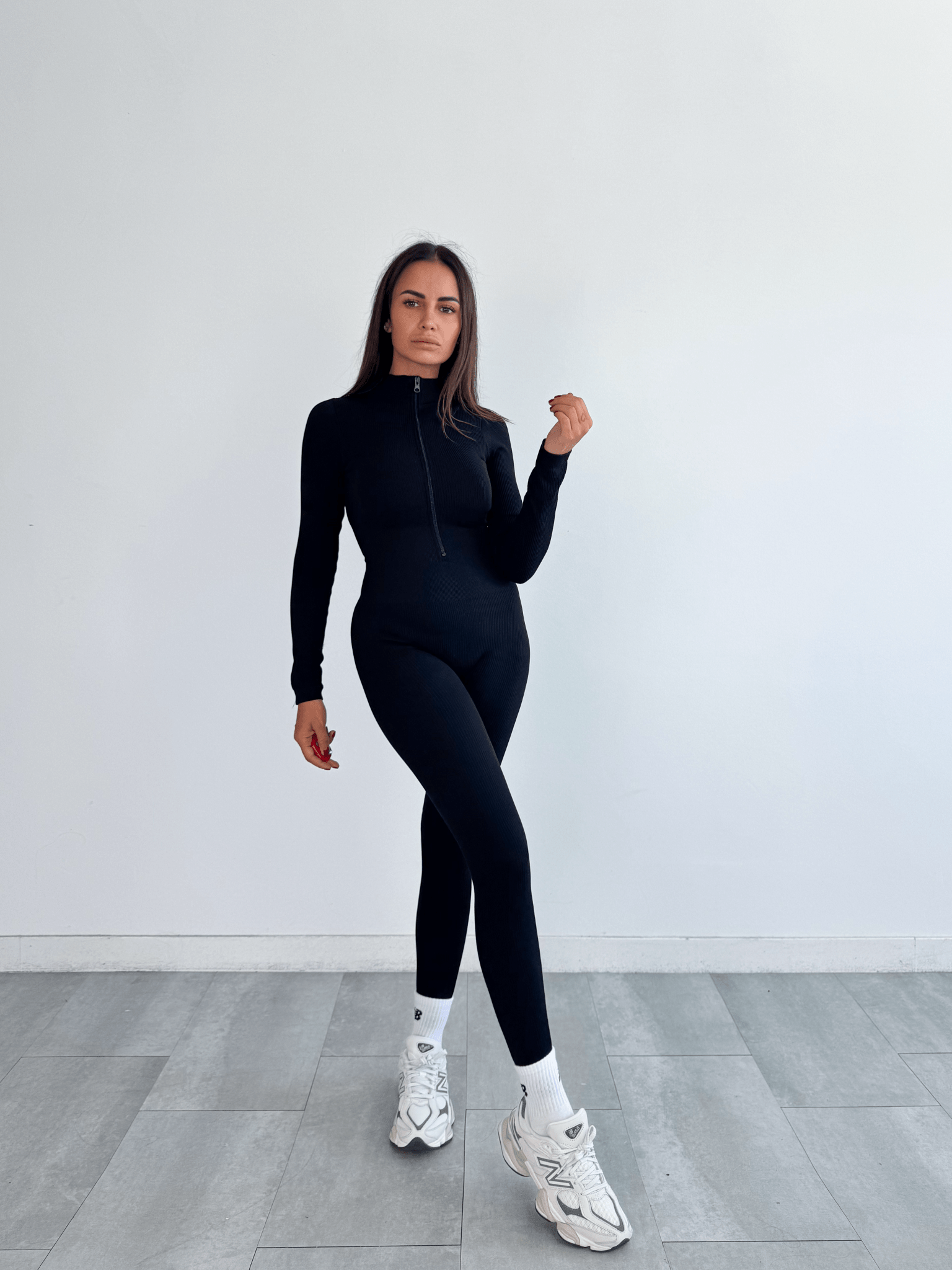 Tuta Contenitiva Zip - Nera - SAINTH