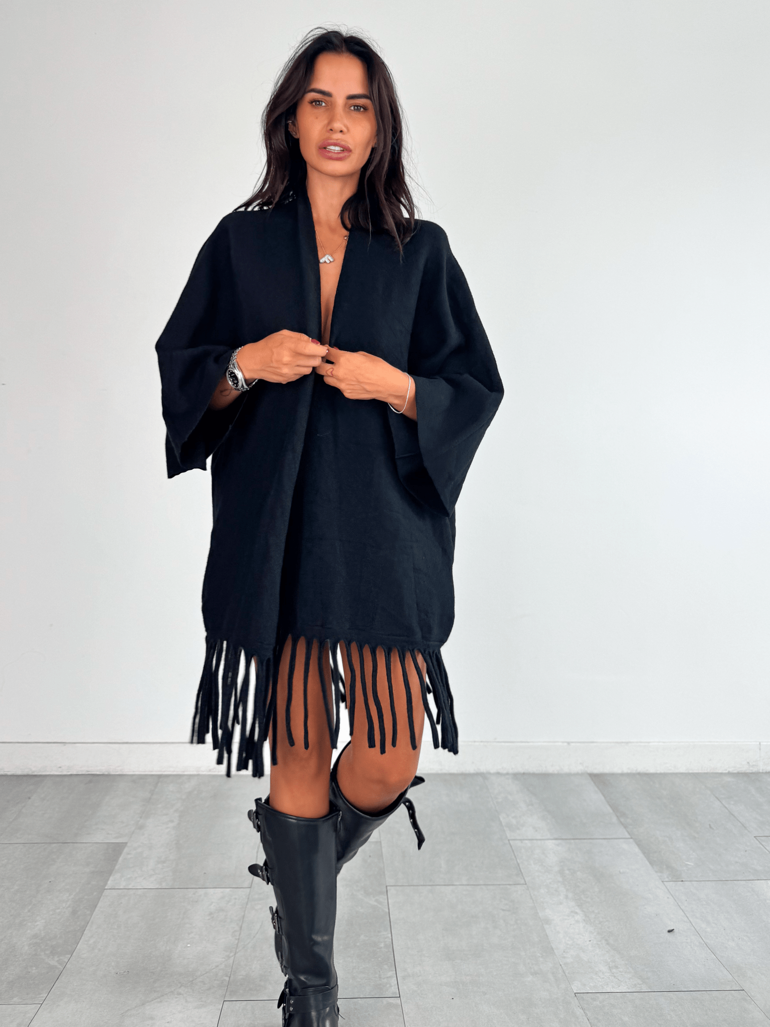 Cardigan Frange - Nero - SAINTH