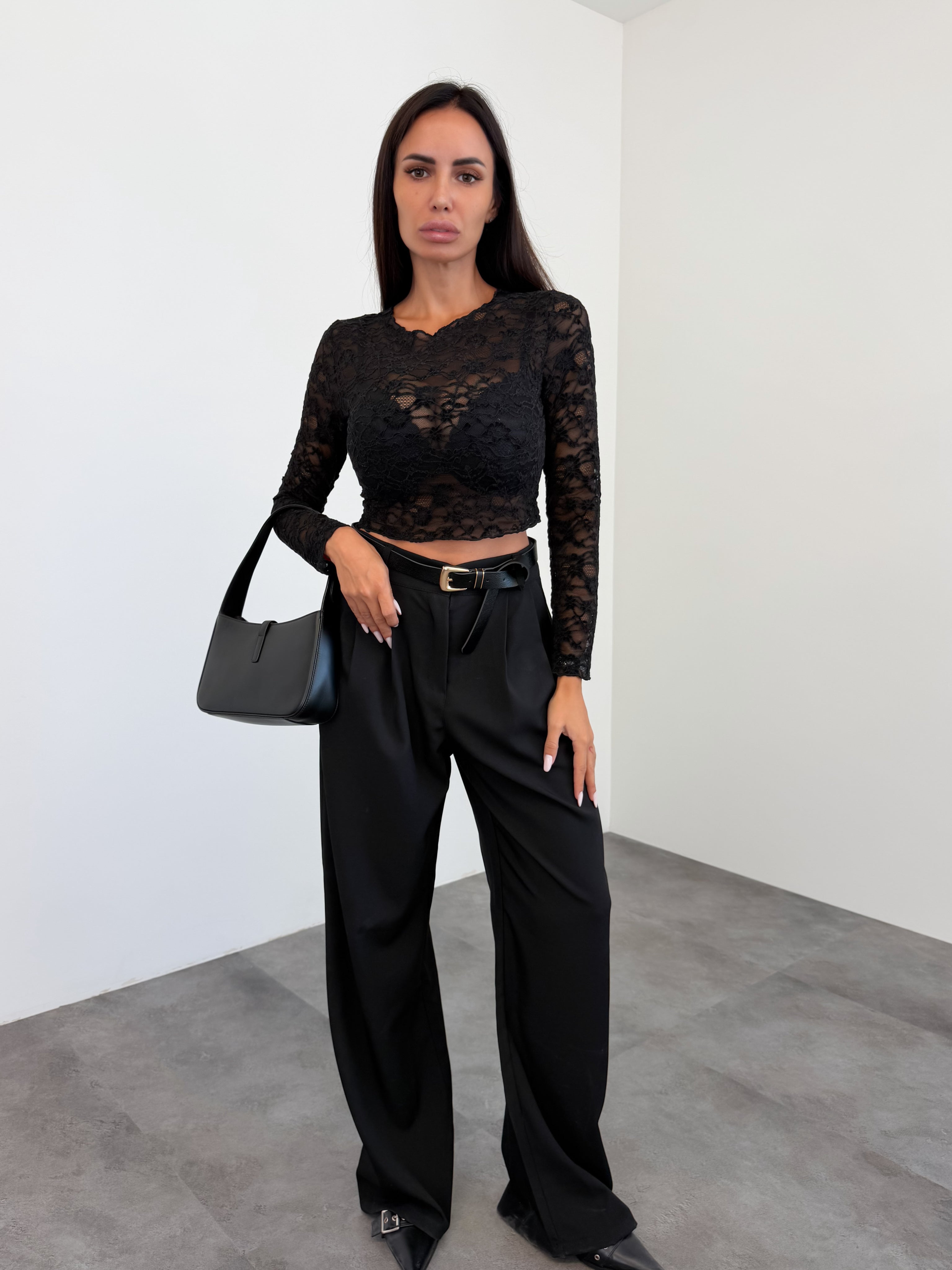 Maglia Crop Ricamata - Nera